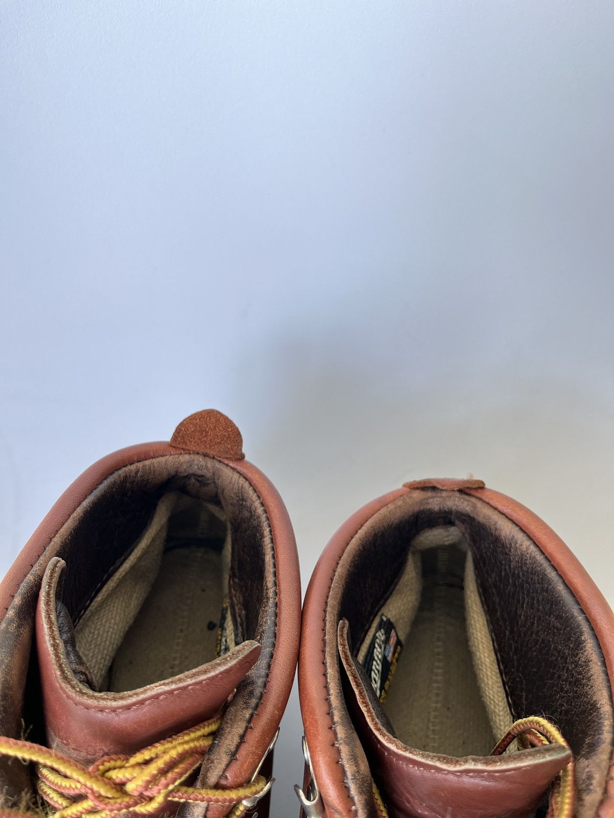 Danner Danner Mountain Light Goretex Size US 7 / EU 40 - 14 Thumbnail