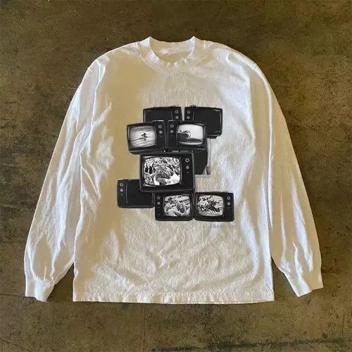 Other White retro TV print long sleeve tee Size US L / EU 52-54 / 3 - 6 Thumbnail