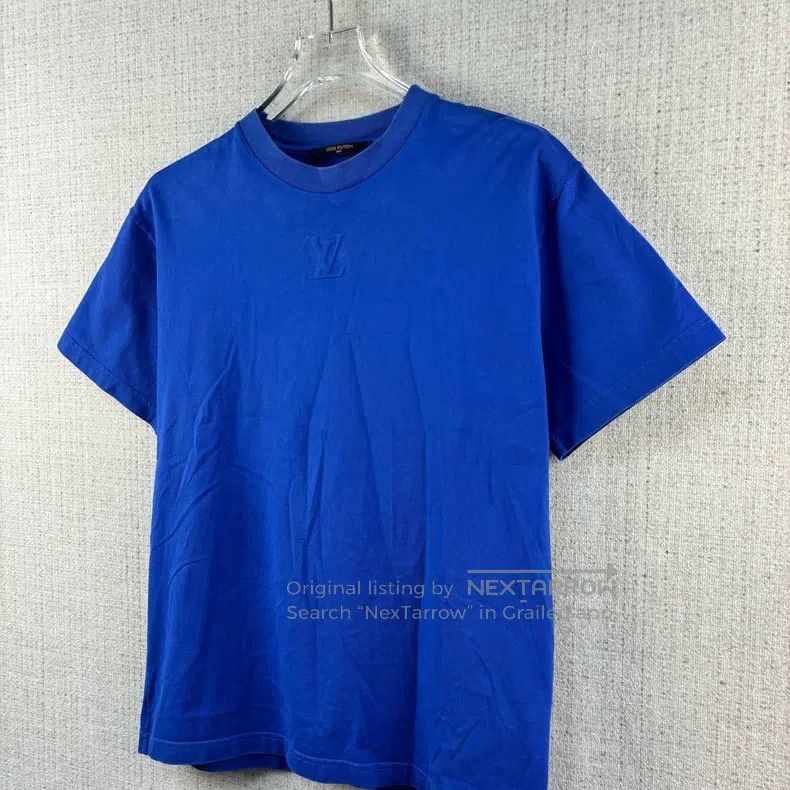 Louis Vuitton Louis Vuitton FW22 Solid Embossed Logo Crew Neck Short Sle Size US S / EU 44-46 / 1 - 2 Thumbnail