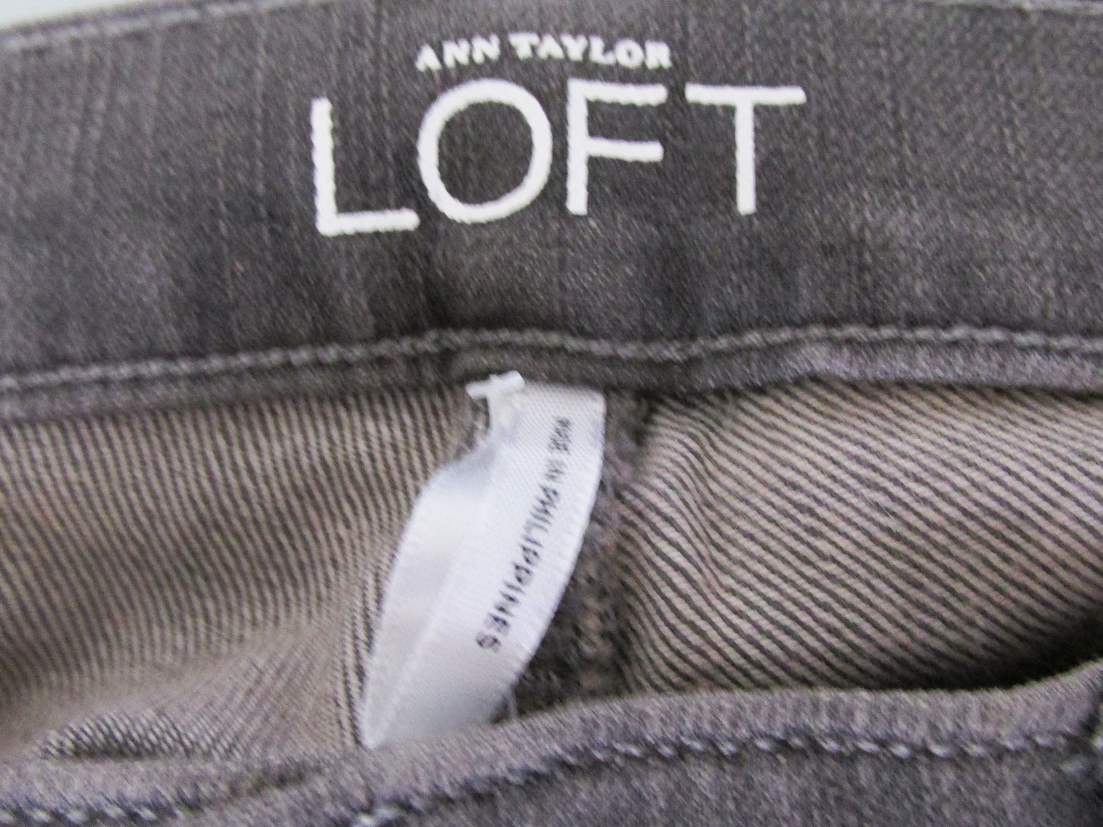 Ann Taylor Ann Taylor (NWT) Modern Skinny Jeans Size 8 Size 30" / US 8 / IT 44 - 2 Thumbnail