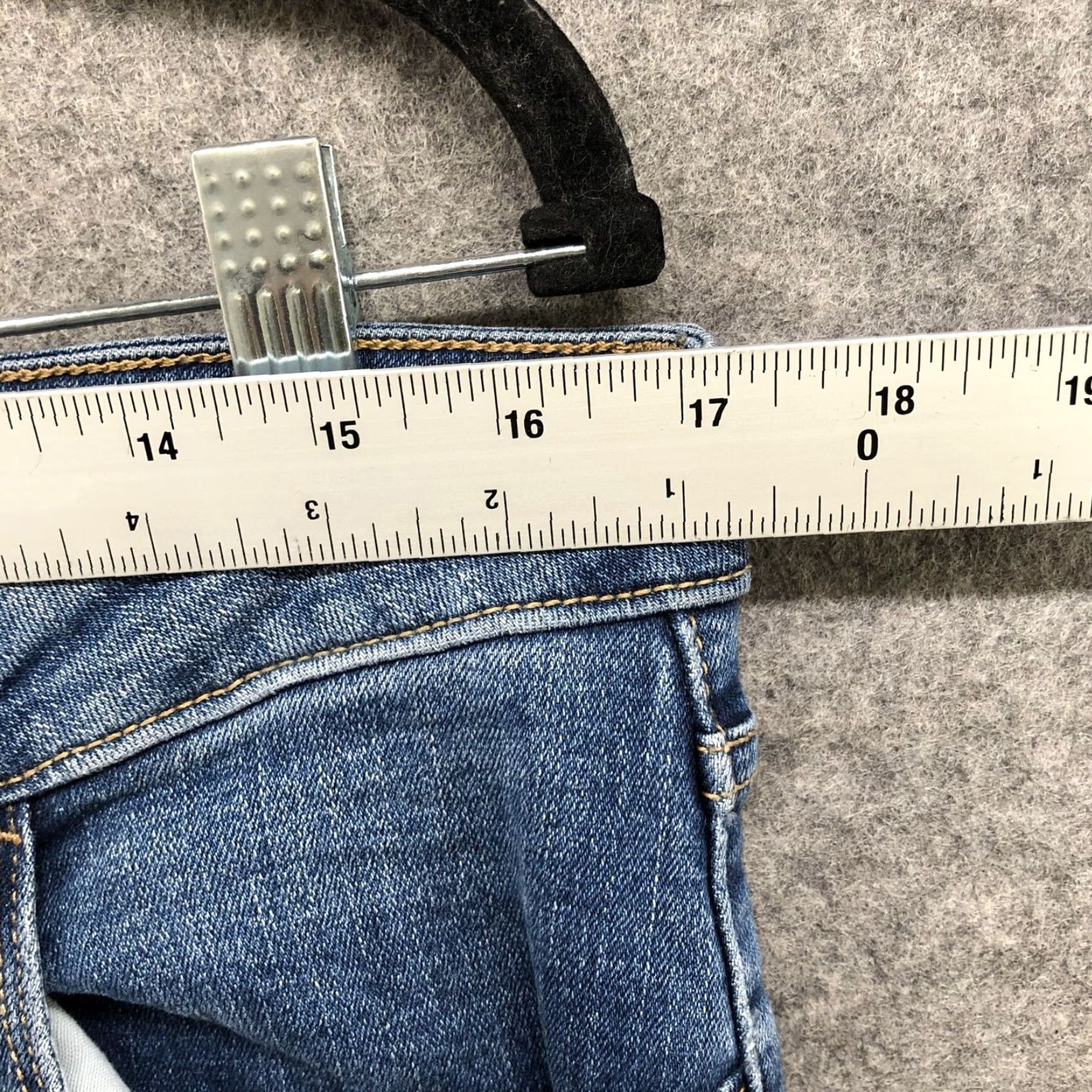 Old Navy Old Navy Rockstar Skinny Jeans Womens Size 14 Distressed Mid Rise Blue Denim Size 36" / US 14 / IT 50 - 6 Thumbnail