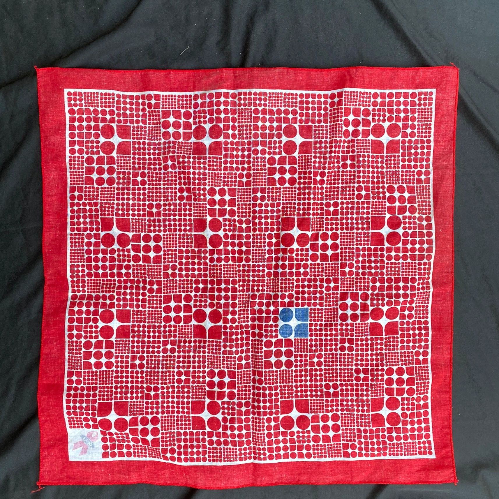 Vintage VINTAGE 1950s Ford Autos Handkerchief Mechanic Bandana Size ONE SIZE - 3 Thumbnail