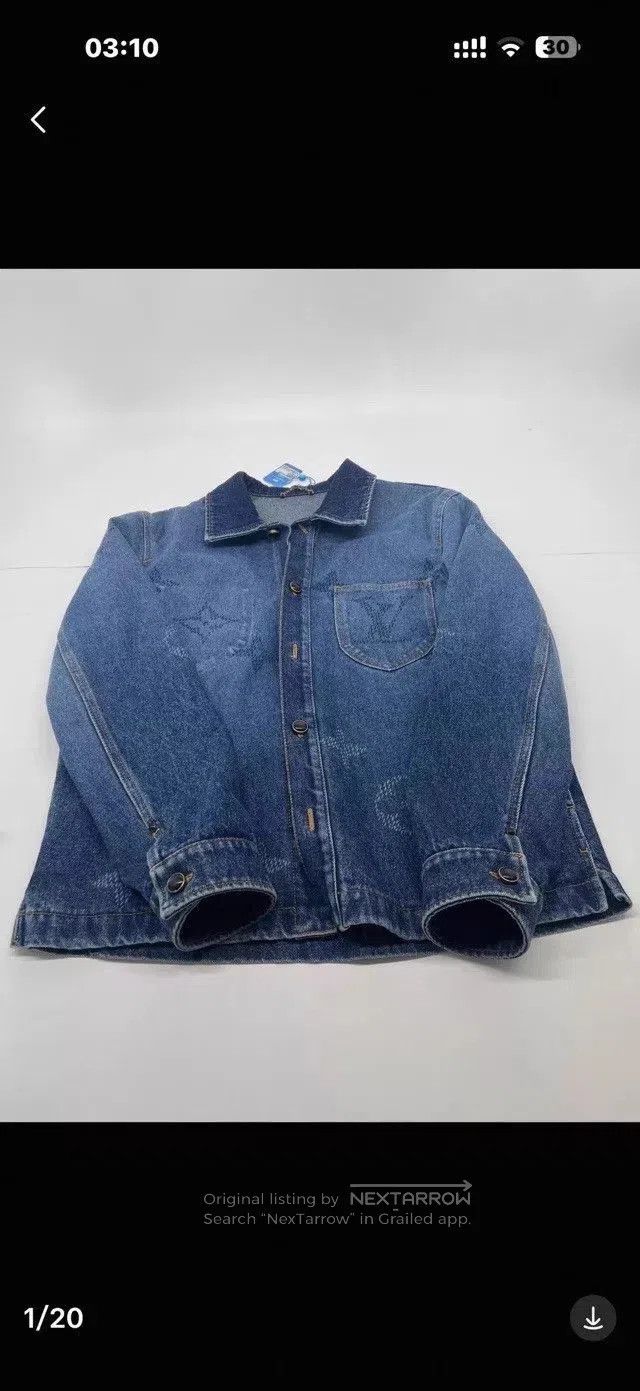 Louis Vuitton Blue Denim Jacket with Button Closure. Size US L / EU 52-54 / 3 - 1 Thumbnail