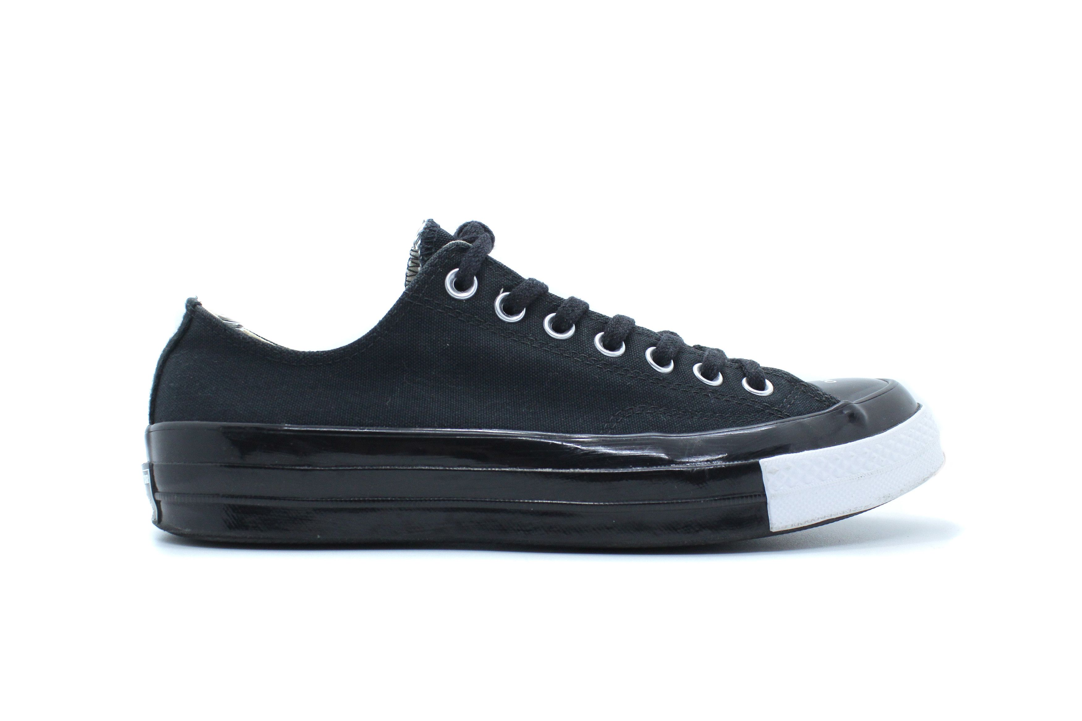 Converse undercover low hotsell