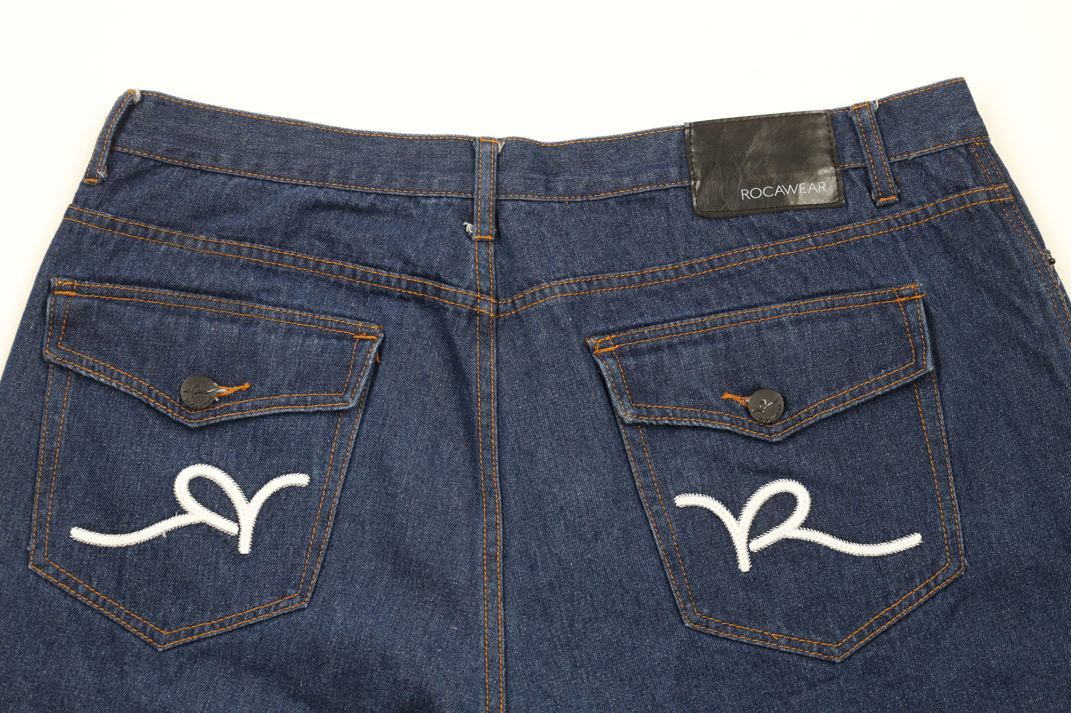 Rocawear × Vintage Vintage Rocawear Relaxed Fit Hip Hop Denim Jean Shorts Blue Size US 40 / EU 56 - 9 Thumbnail