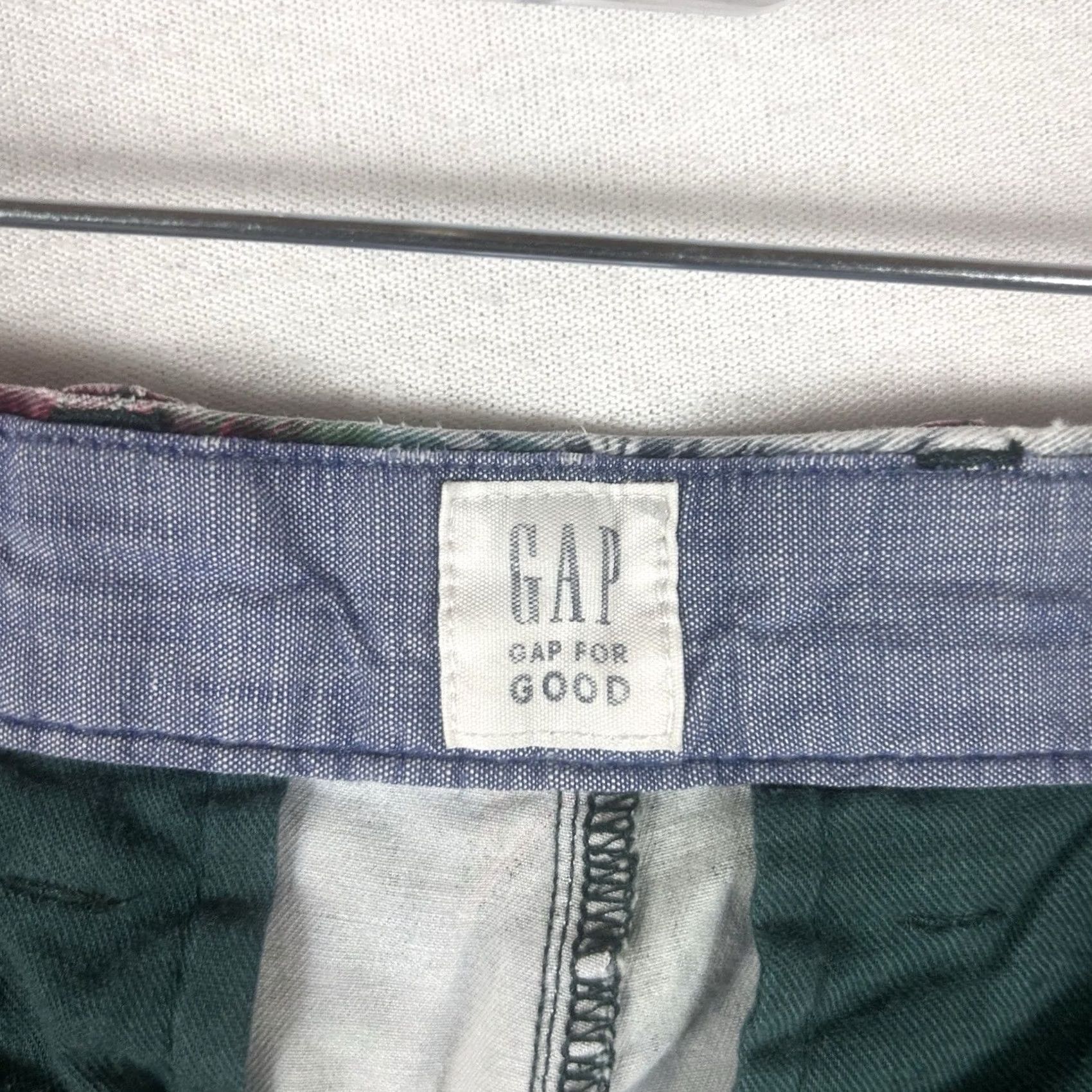 Gap Gap Green Tropic All Over Print 10" Inseam Shorts Mens 30 Vintage Fit Chino Casual Pocket Floral Pattern Size US 30 / EU 46 - 4 Thumbnail