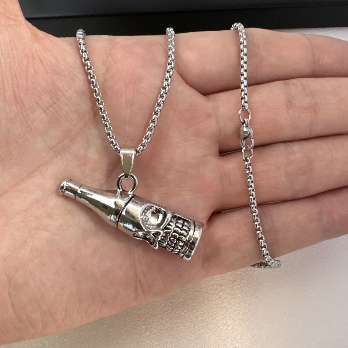 Other Skull Bottle Pendant Necklace for Men Women,Unisex Style Size ONE SIZE - 4 Thumbnail