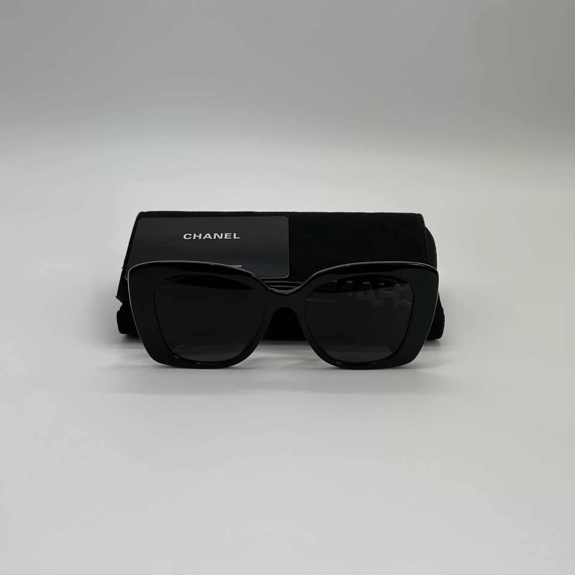 Chanel Chanel Crystal Letter Side Acetate Square Shades Size ONE SIZE - 5 Thumbnail