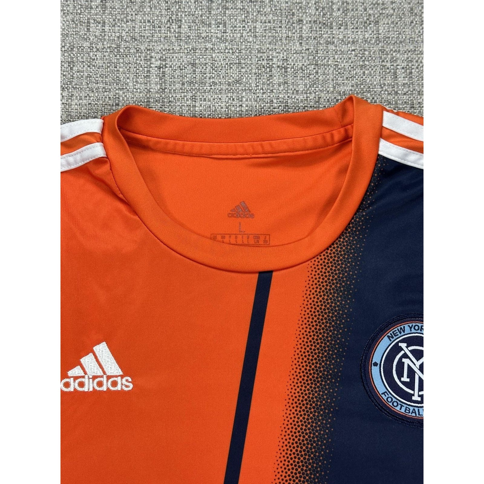 Adidas New York City Jersey Sz L MLS Soccer Adidas Etihad Martins Size US L / EU 52-54 / 3 - 7 Thumbnail