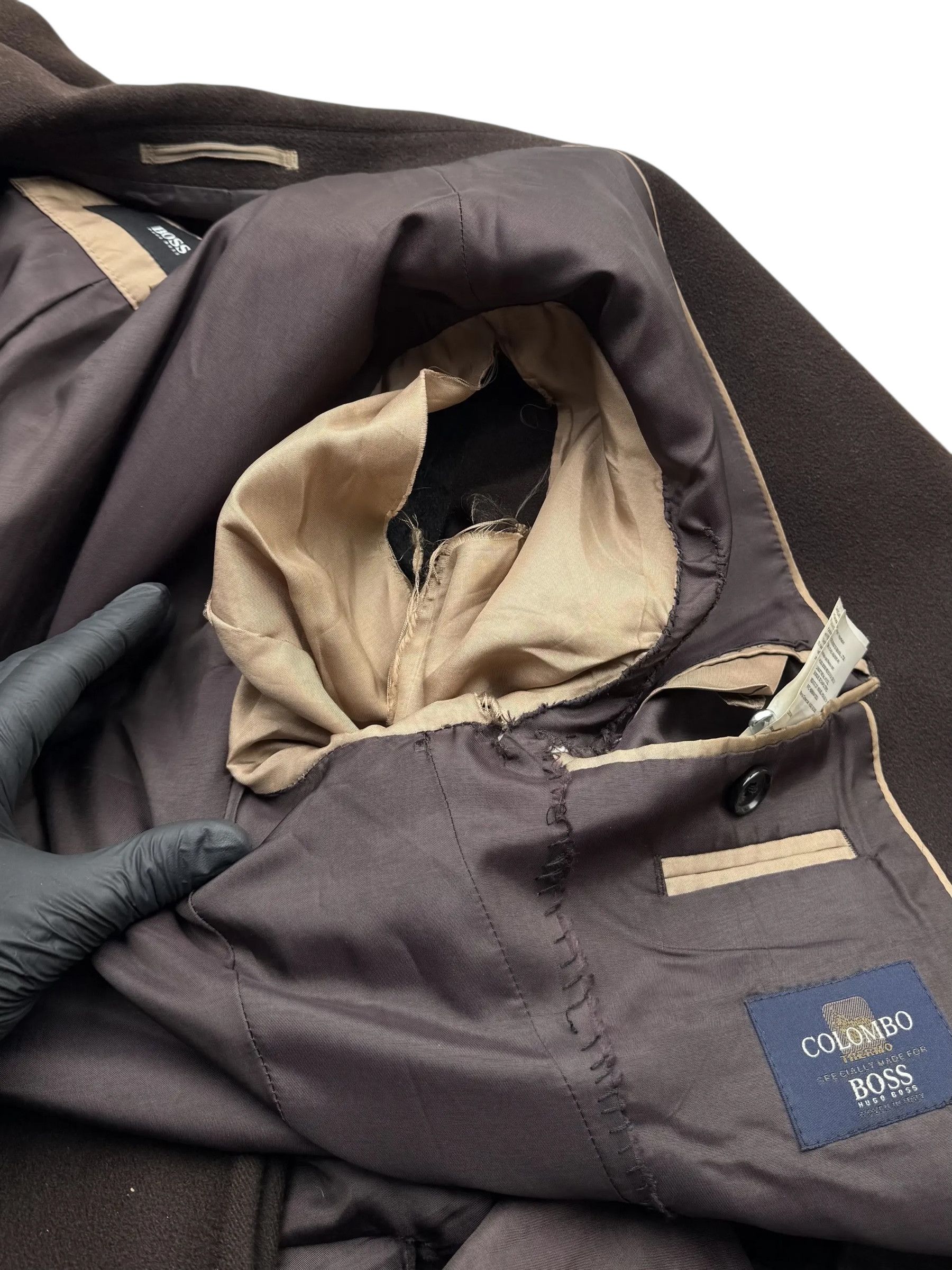 Hugo Boss Hugo Boss Vintage Distressed Wool Coat(V38) Size US S / EU 44-46 / 1 - 11 Thumbnail