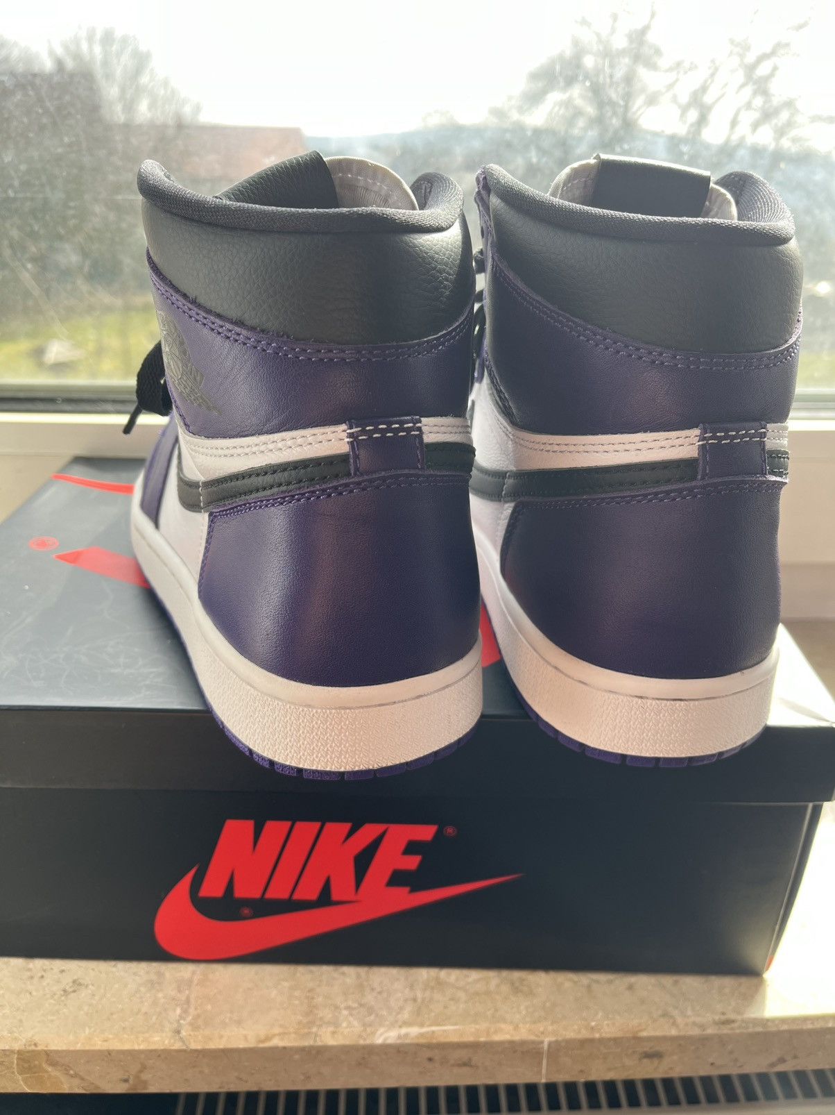 Jordan Brand Air Jordan 1 Retro High OG “Court Purple 2.0” Size US 8.5 / EU 41-42 - 3 Thumbnail