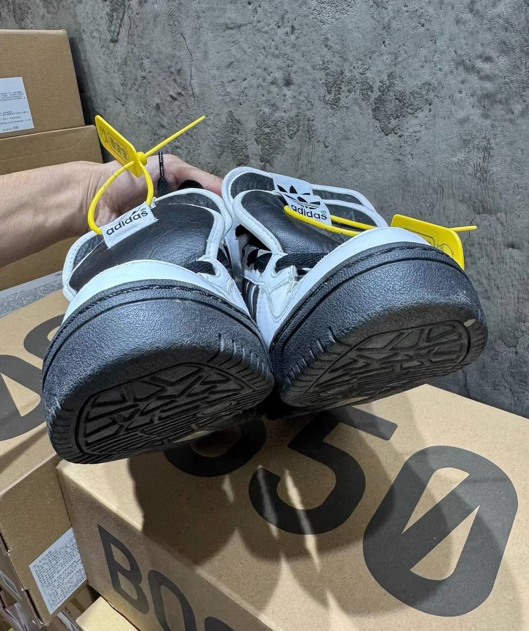 Adidas × Jeremy Scott Adidas Jeremy Scott tri-tongue sneakers Size US 9 / EU 42 - 5 Thumbnail