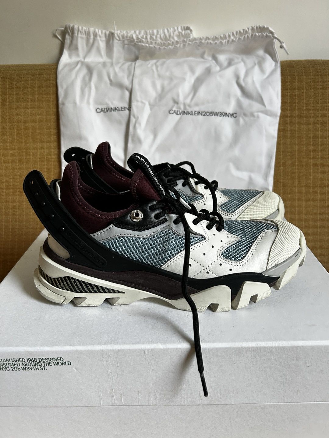 Calvin Klein 205W39NYC Calvin Klein 205W39NYC Carla 10 Sneakers White Blue Size US 7 / EU 40 - 7 Thumbnail