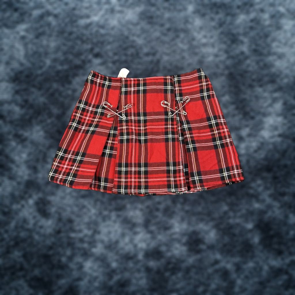 Vintage VINTAGE Super Low Fat Skirt Women's XS Red Plaid Mini Short Gothic 90s Grunge Punk Whimsigoth Y2K US Women Size 26" / US 2 / IT 38 - 1 Thumbnail