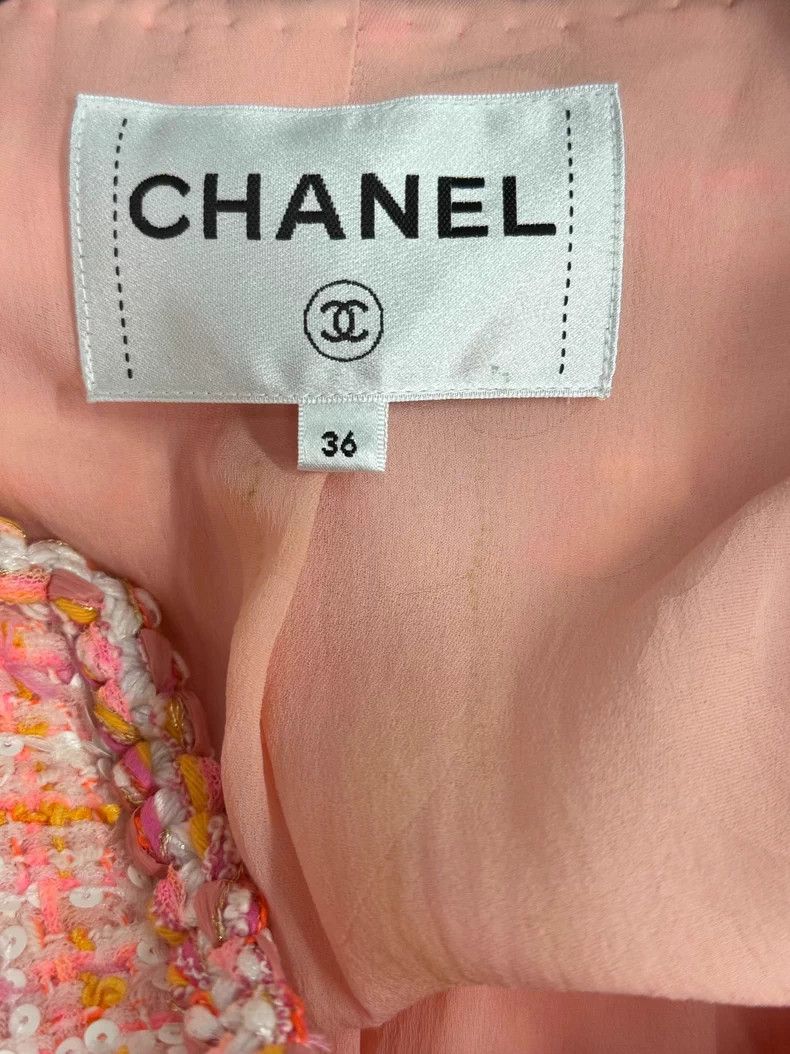 Chanel Chanel Cruise series pink sequined long jacket Size XS / US 0-2 / IT 36-38 - 4 Thumbnail