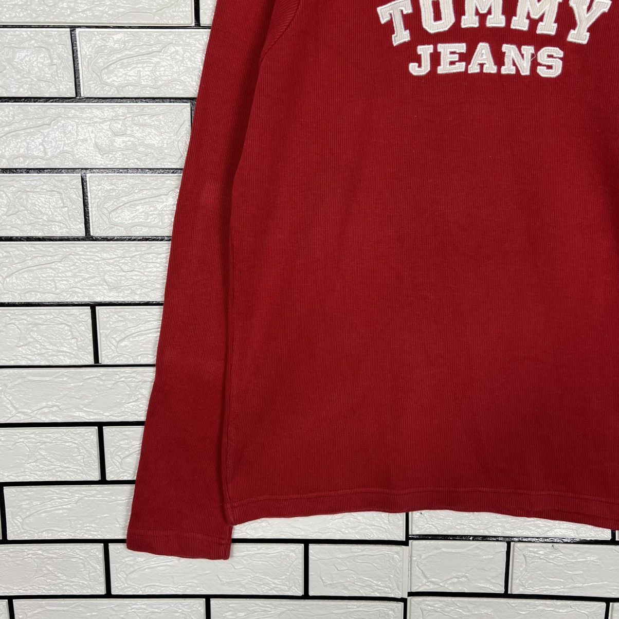 Tommy Jeans 90's TOMMY JEANS Embroidered Logo LS Vneck Tees #3993-C182 Size US S / EU 44-46 / 1 - 6 Thumbnail
