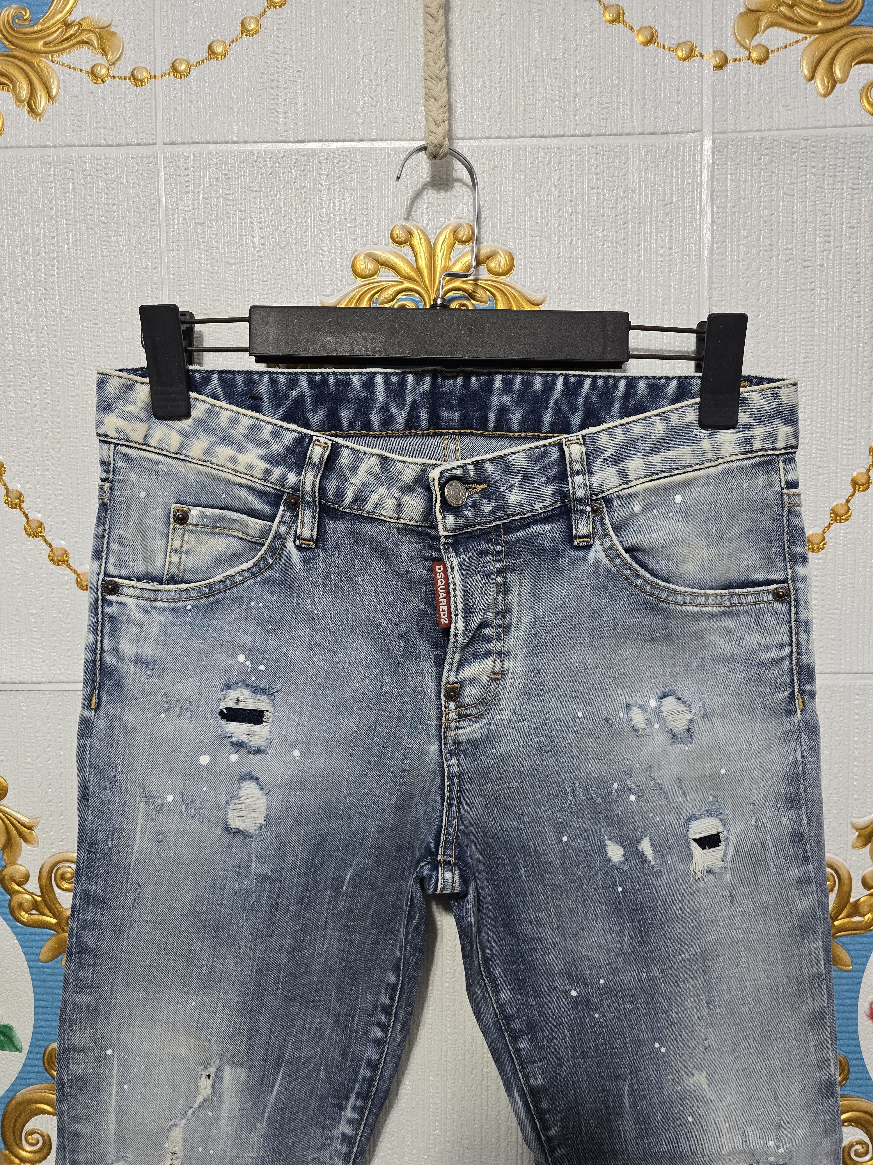 Dsquared2 DSQUARED 2 cool girl cropped jean ,size small fits also M Size 27" / US 4 / IT 40 - 2 Thumbnail