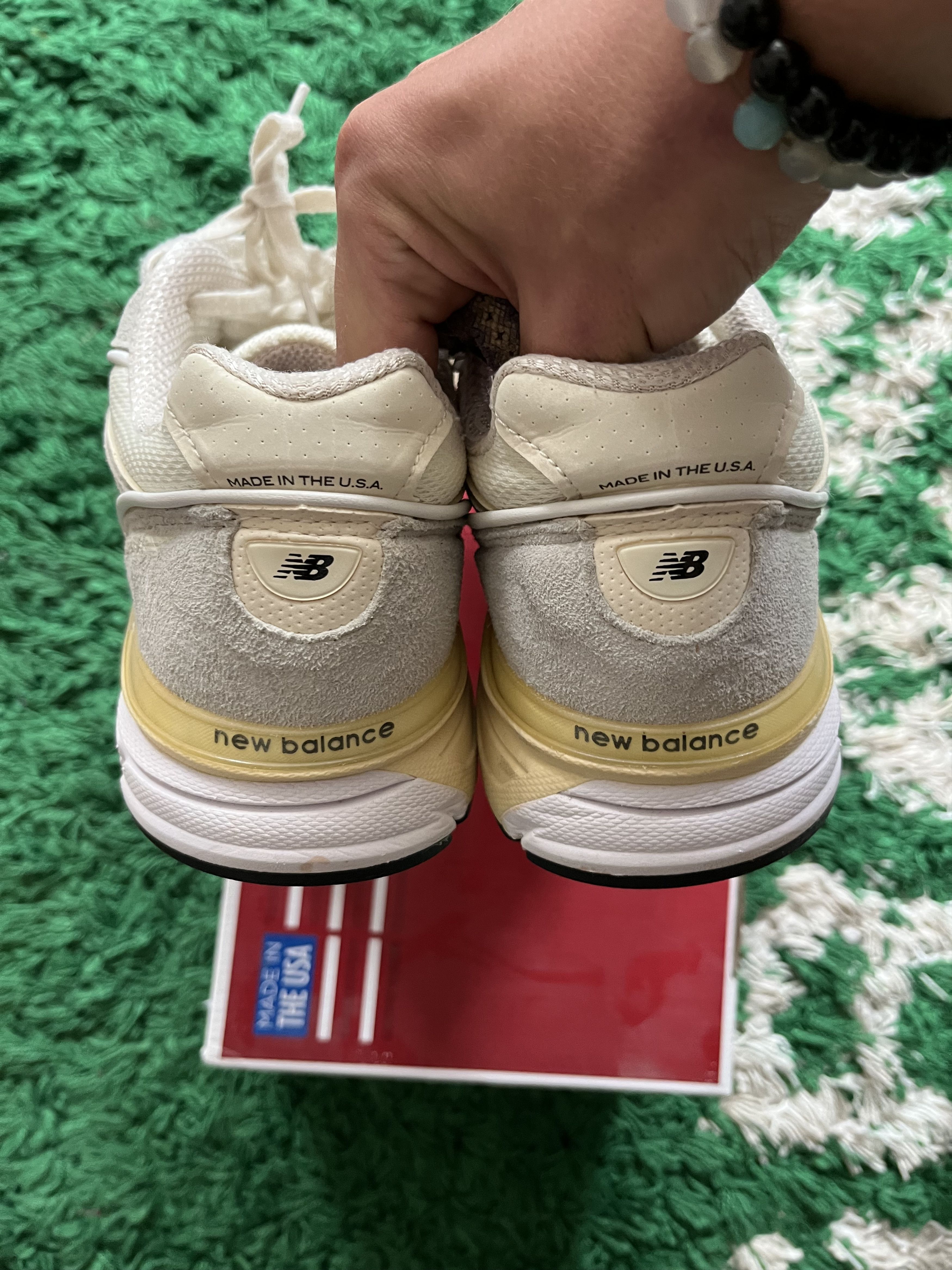 New Balance × Stussy Stussy x new balance 990 v4 beige Size US 10 / EU 43 - 6 Thumbnail