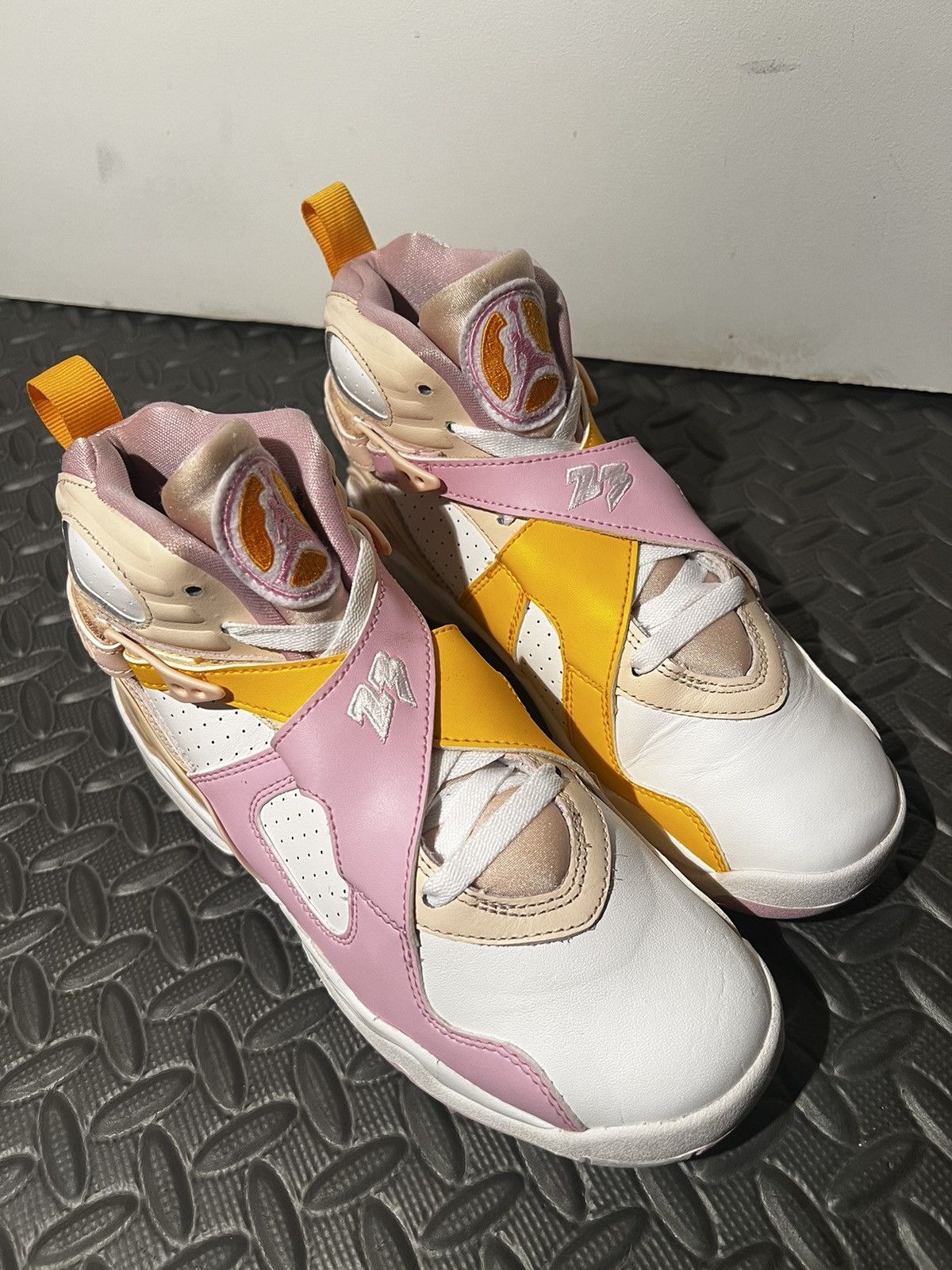 Jordan Brand CLEAN Air Jordan 8 Retro Arctic Pink size 7.5 Womens Shoes Size US 7.5 / IT 37.5 - 2 Thumbnail