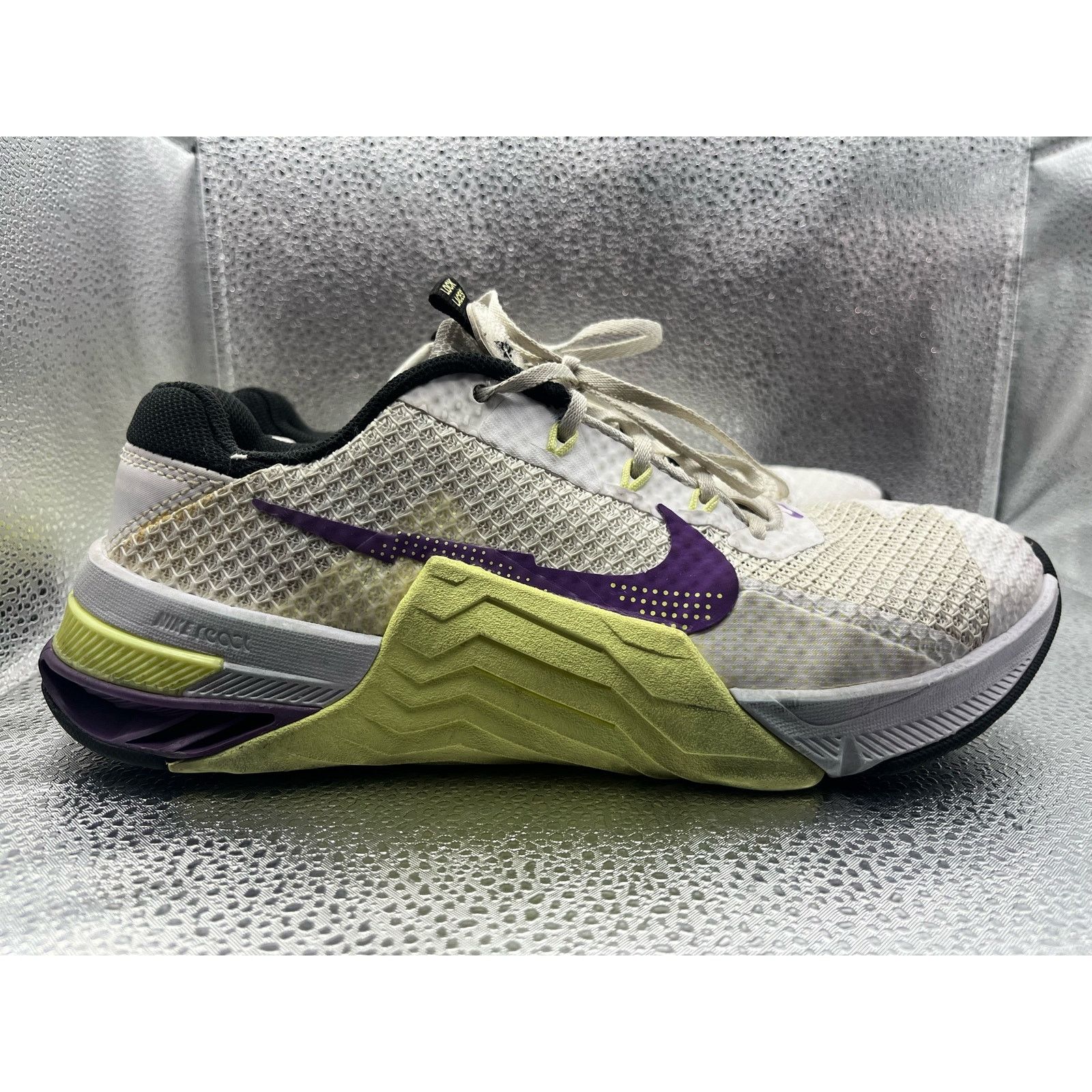 NIKE Metcon 7 Running Shoe White Purple Lemon Women 7.5