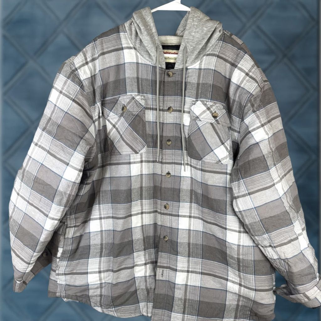 Wrangler Wrangler Jacket Mens XL Gray Plaid Flannel Hooded Quilted Lined Outdoor Workwear Size US XL / EU 56 / 4 - 1 Thumbnail