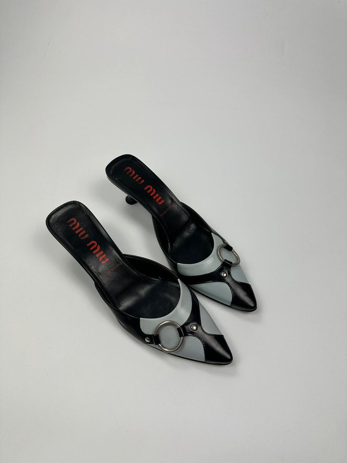 Miu Miu Miu Miu 90’s Kitten Heels Pumps Black & Blue Patent Leather Size US 7.5 / IT 37.5 - 3 Thumbnail