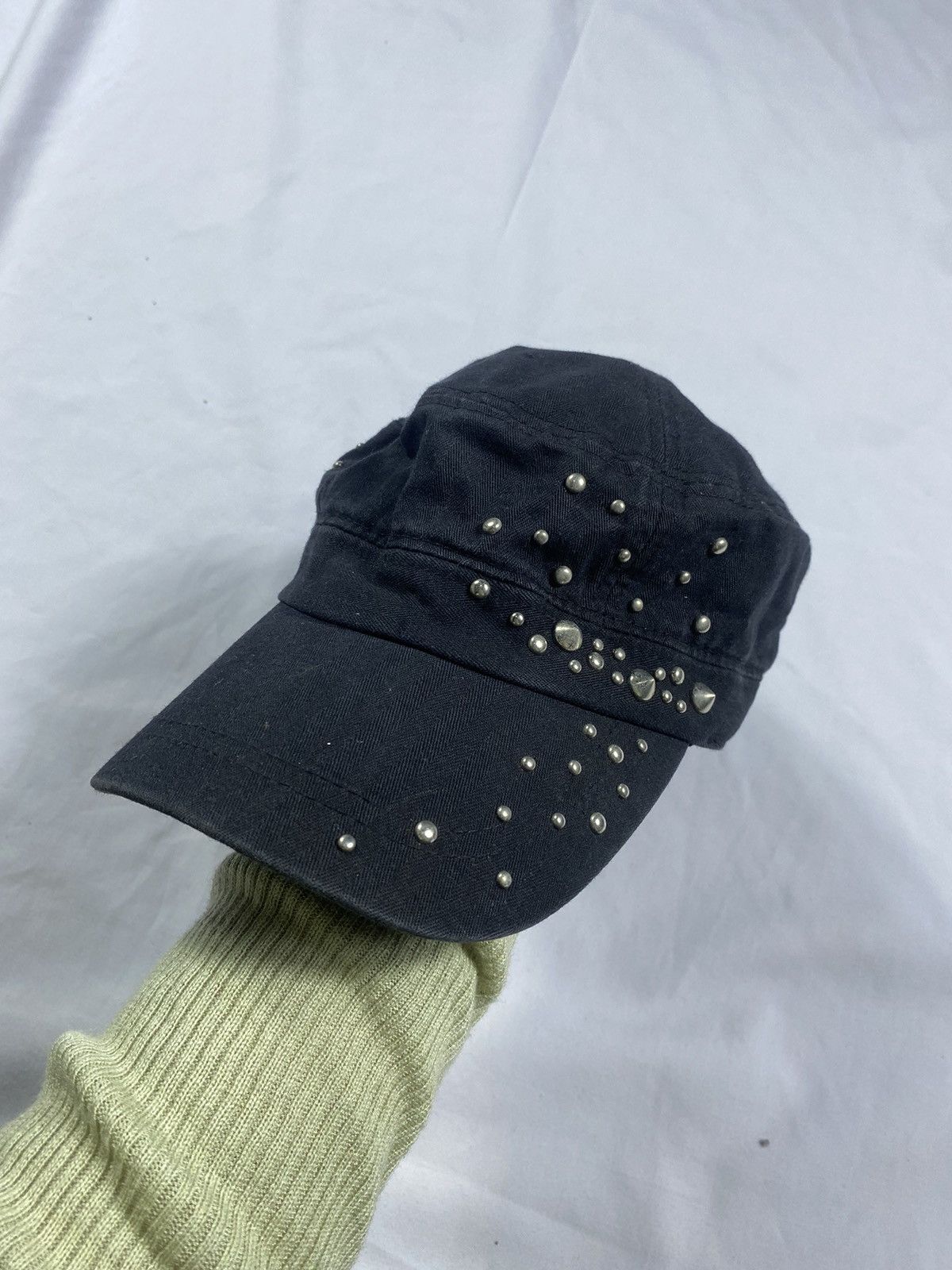 Japanese Brand Two Fold Distressed Studded Commando Coded HAT Ifsix style Size ONE SIZE - 1 Thumbnail
