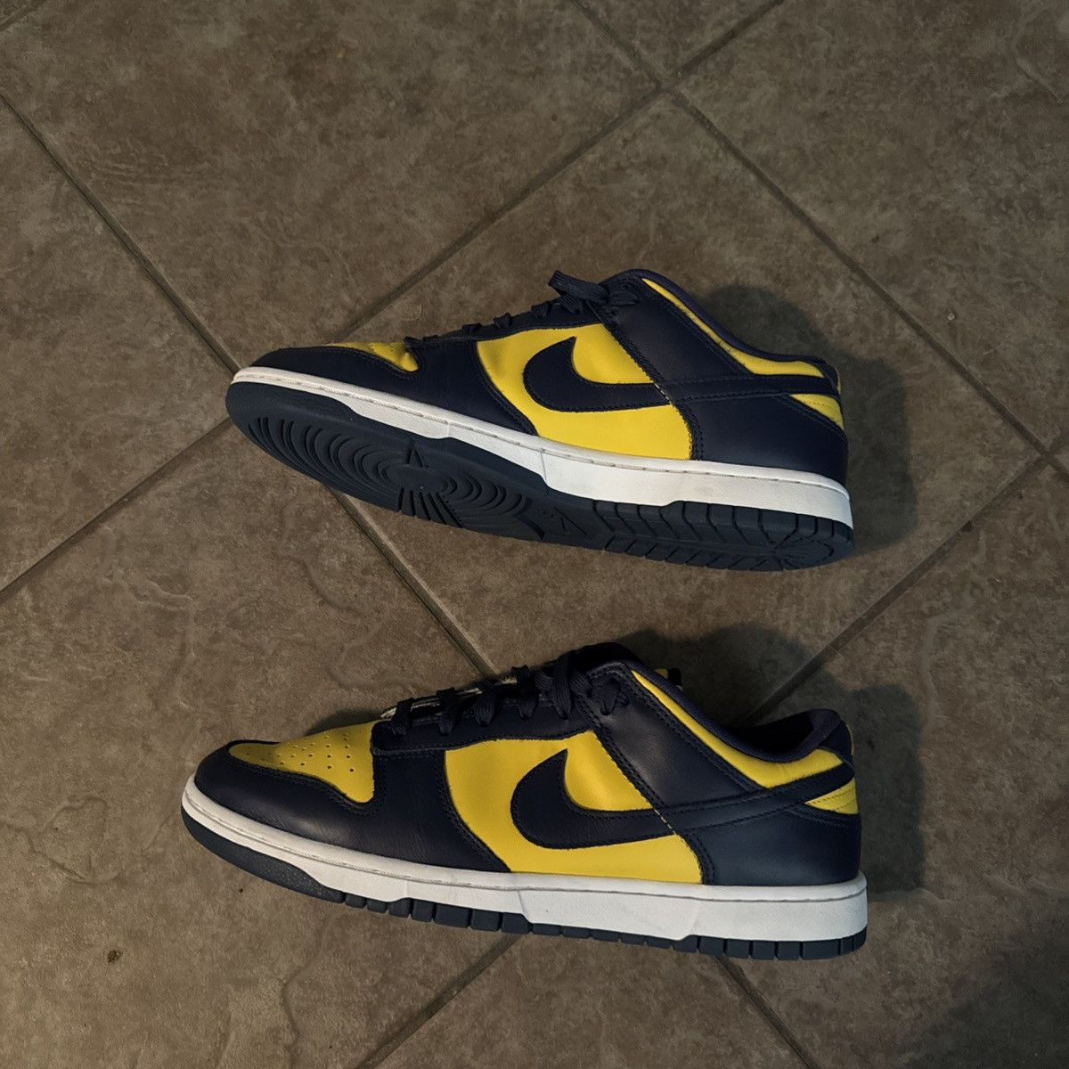 Nike Nike Dunk Low Michigan Size US 10.5 / EU 43-44 - 10 Thumbnail