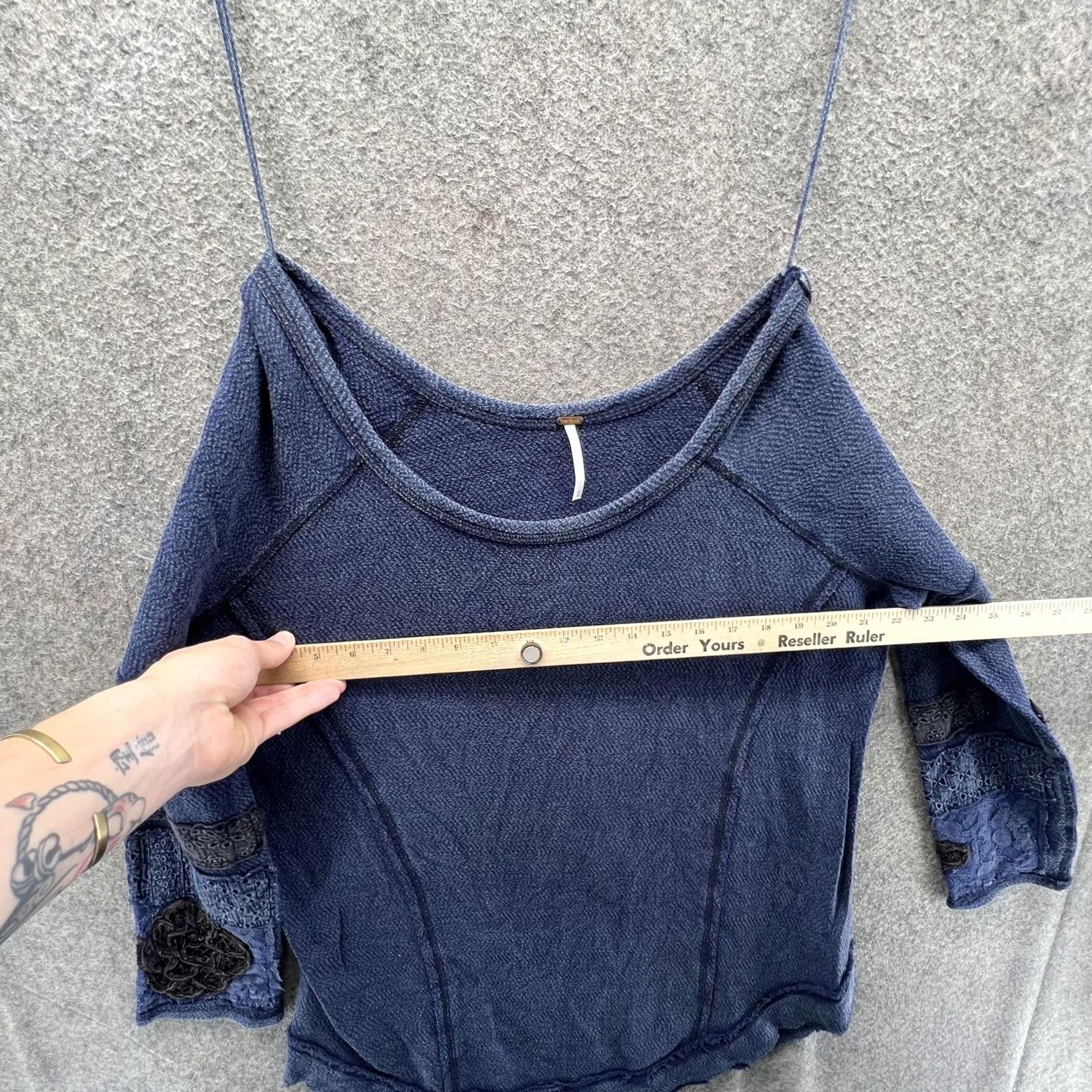 Free People Free People Shirt Womens Medium Blue Crochet Lace 3/4 Sleeve Scoop Neck Top Size M / US 6-8 / IT 42-44 - 3 Thumbnail