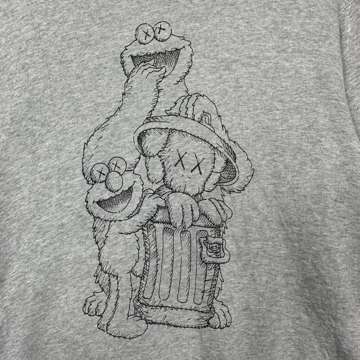 Uniqlo Uniqlo Sesame Street Crewneck Sweatshirt Size US M / EU 48-50 / 2 - 11 Thumbnail
