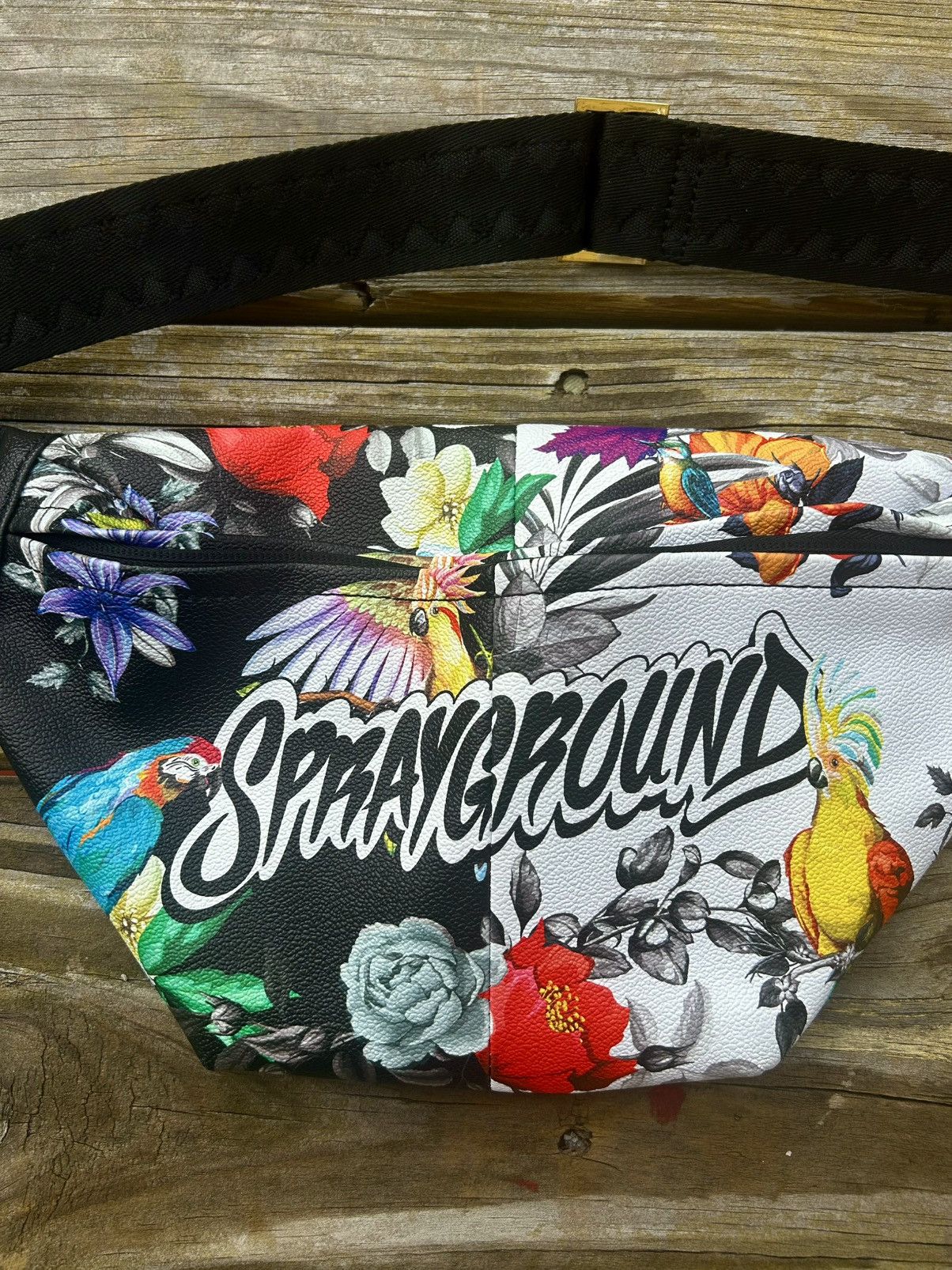 Sprayground Sprayground United Sharks Crossbody Limited Collectors Size ONE SIZE - 2 Thumbnail