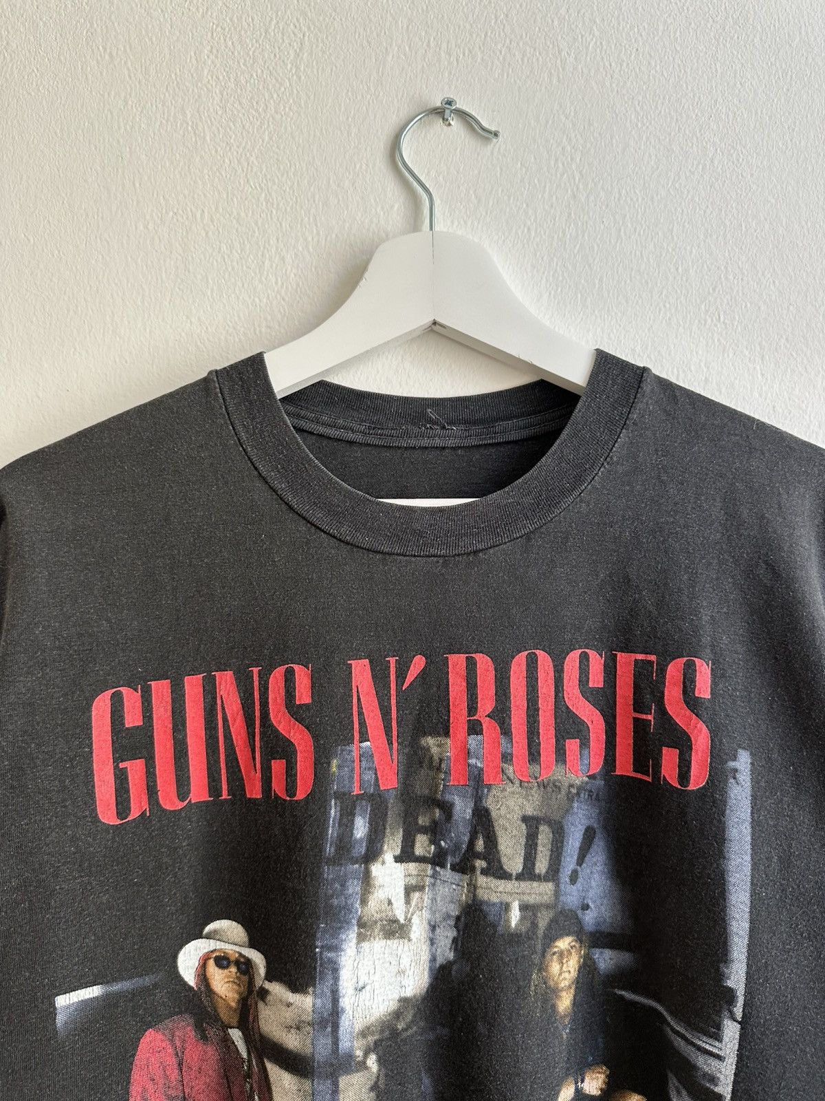 Guns N' Roses Guns n' Roses Vintage Dead Album 1991 USA Tour Merch T-Shirt Size US L / EU 52-54 / 3 - 10 Thumbnail