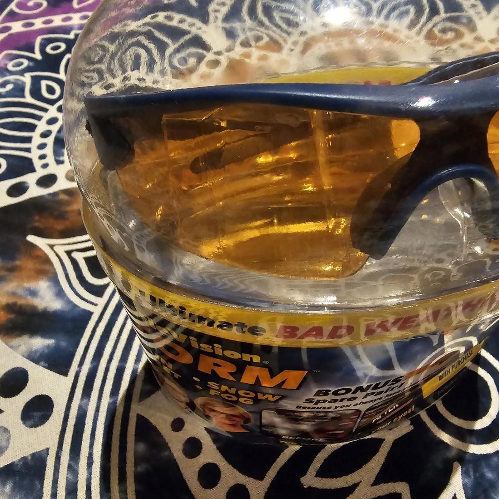 Designer Men's Yellow Sunglass made for bad weather Size ONE SIZE - 8 Thumbnail