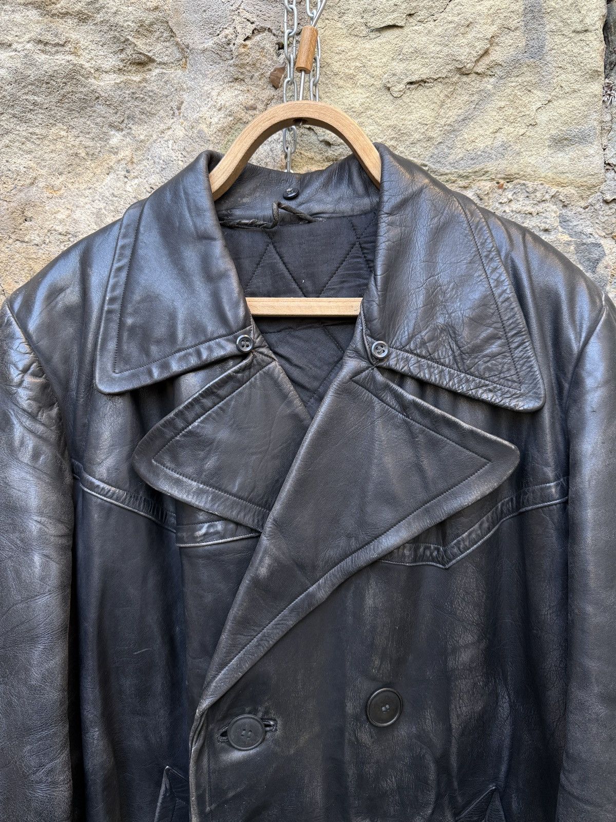 Vintage Retro Military WW2 German Luftwaffe Distressed Leather Coat Size US L / EU 52-54 / 3 - 8 Thumbnail