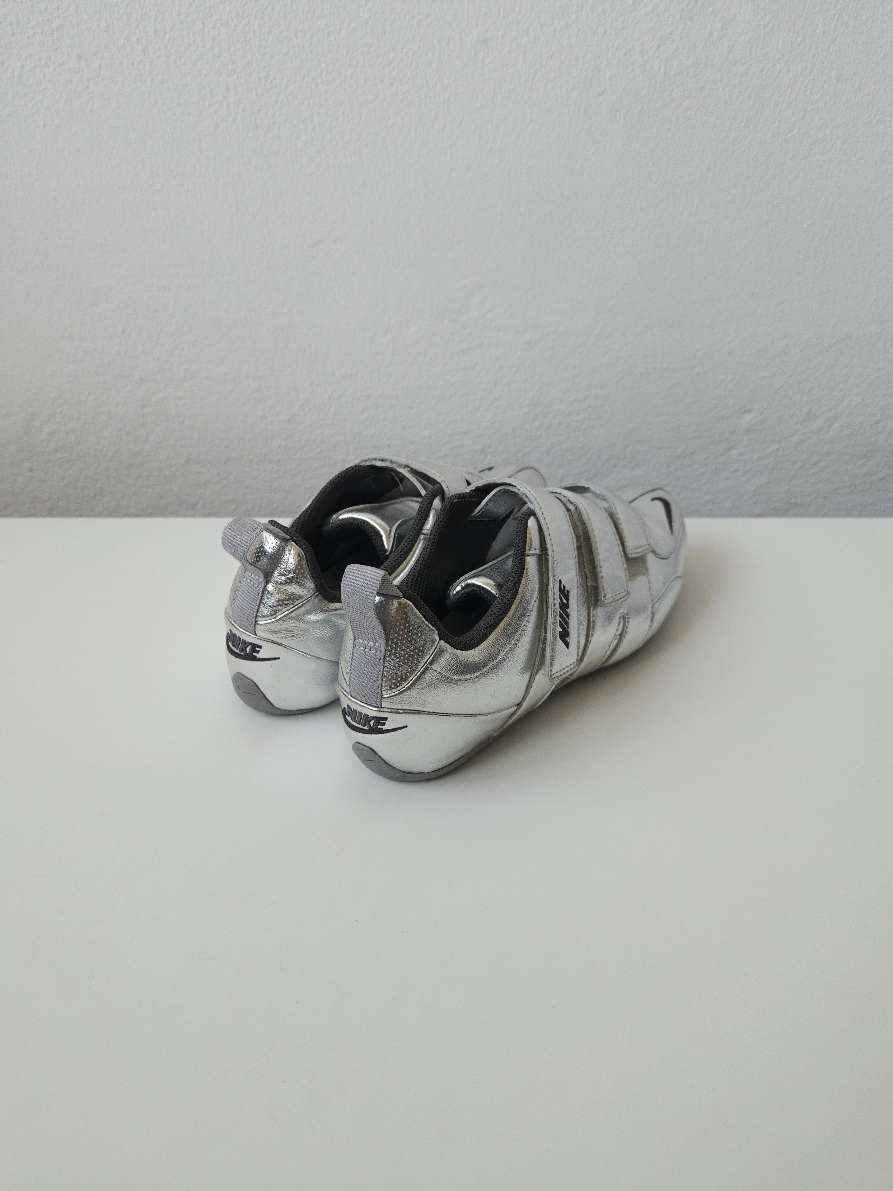 Nike Vintage y2k nike fixed speed v silver Size US 6.5 / IT 36.5 - 7 Thumbnail