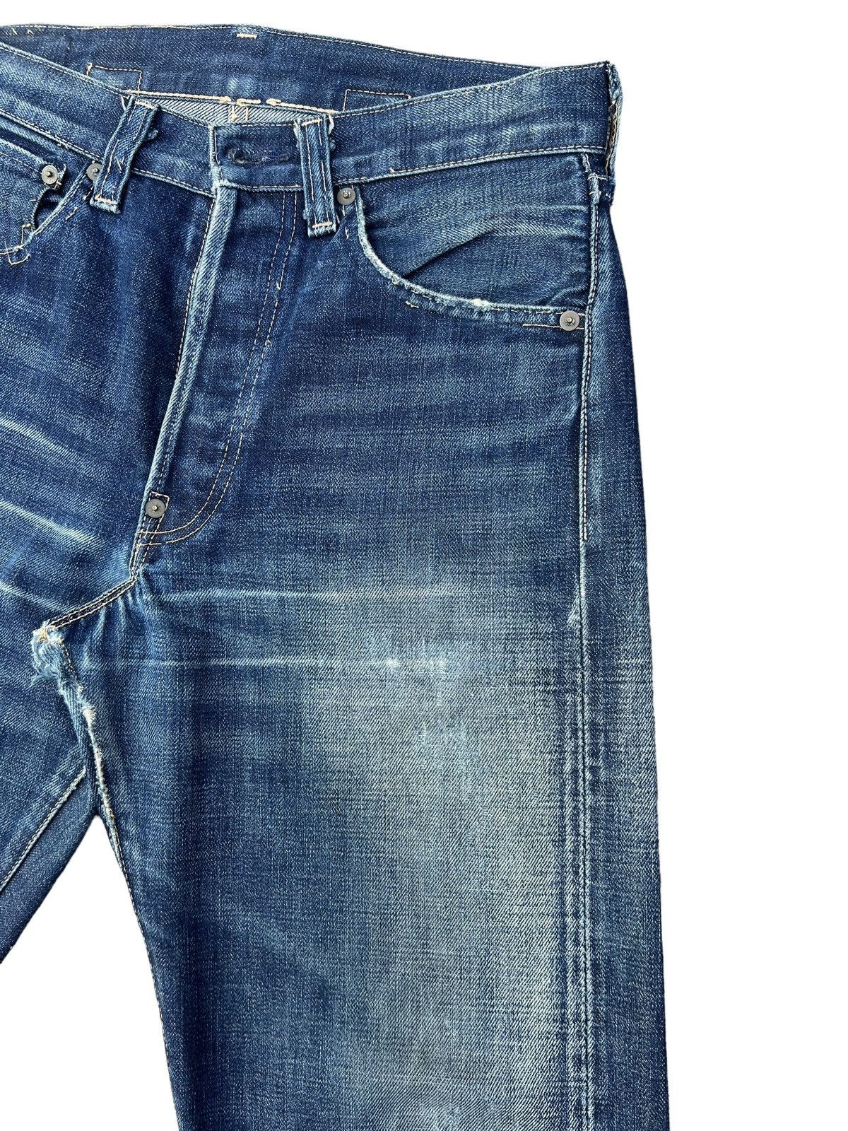 Levi's VTG 2002 Levi’s 501 XX LVC 1937 Ripped Denim Selvedge Jeans Size US 30 / EU 46 - 8 Thumbnail