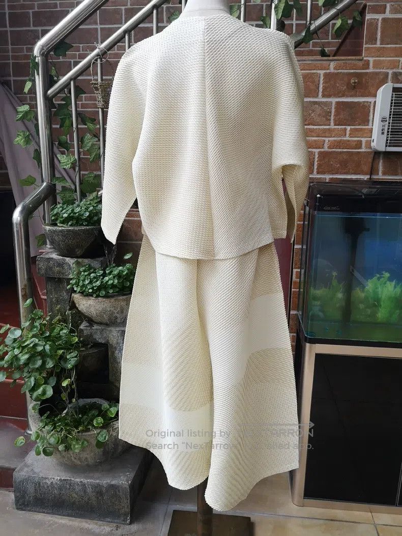 Issey Miyake Issey Miyake Main Line Off-White Coat Size M / US 6-8 / IT 42-44 - 2 Thumbnail