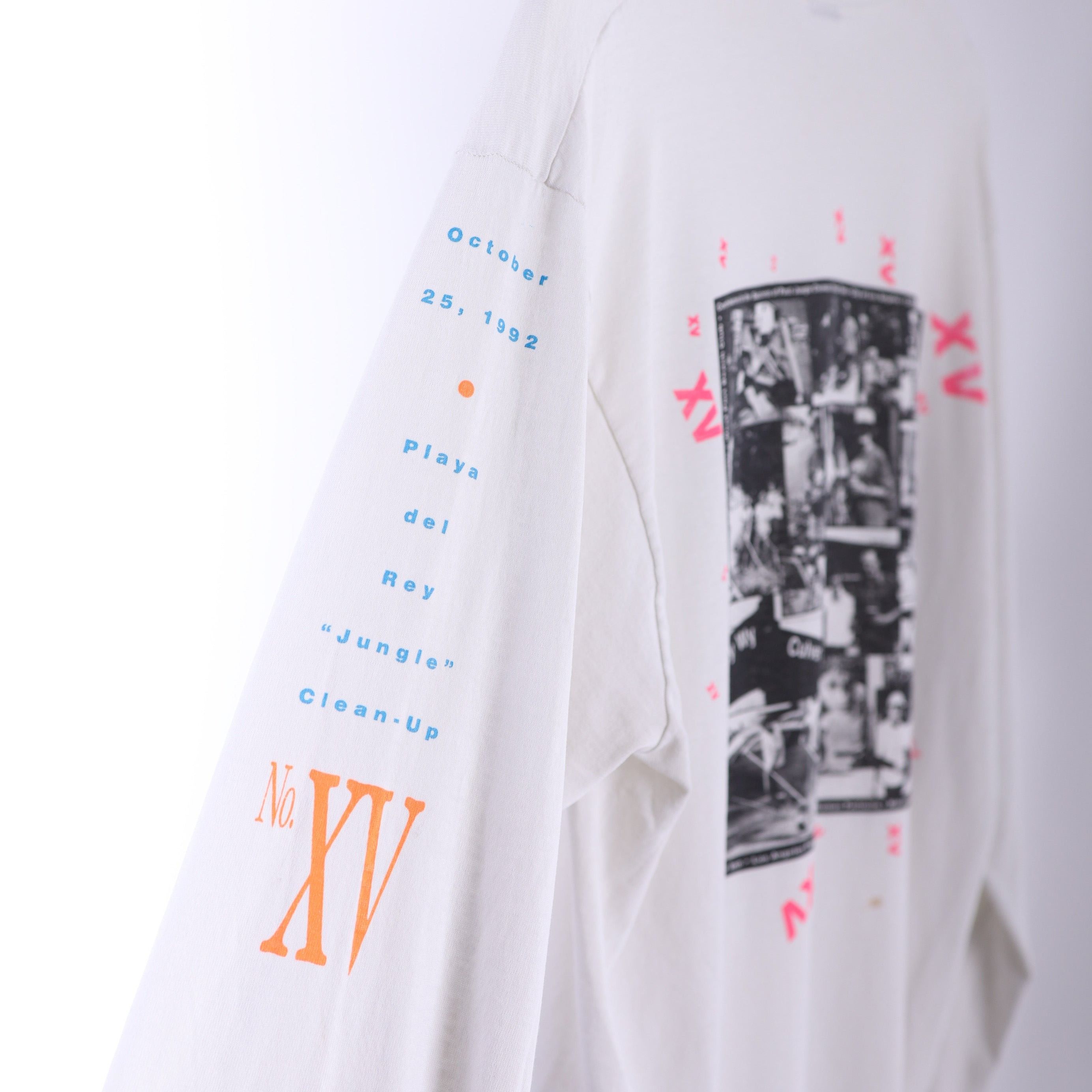 Vintage NEWSPAPER LONGSLEEVE Size US XL / EU 56 / 4 - 5 Thumbnail