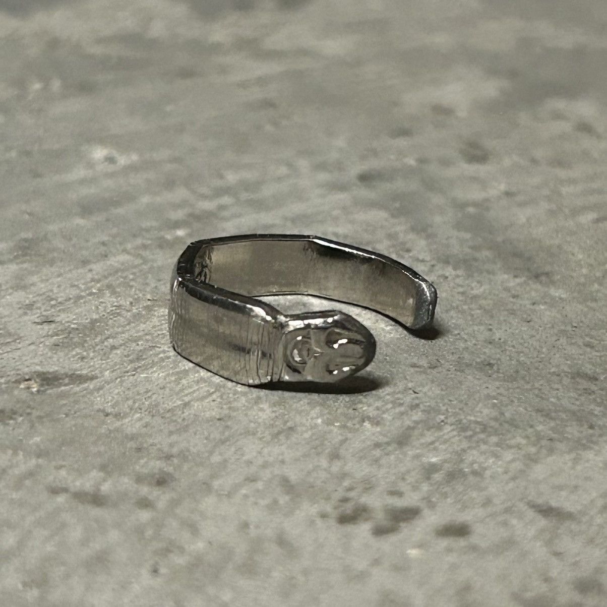 Vintage Custom 1/1 Ring Size ONE SIZE - 2 Thumbnail