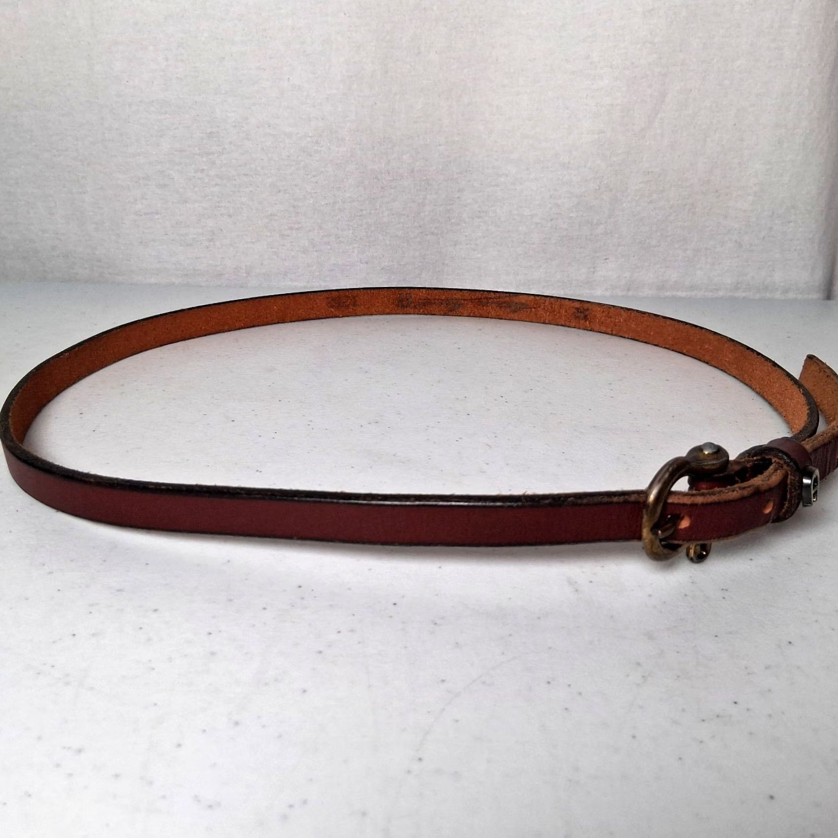 Etienne Aigner VINTAGE Etienne Aigner Belt Women 32 Leather Brass Buckle 1/2" Brown Adjustable Horsehoe Buckle Size ONE SIZE - 5 Thumbnail