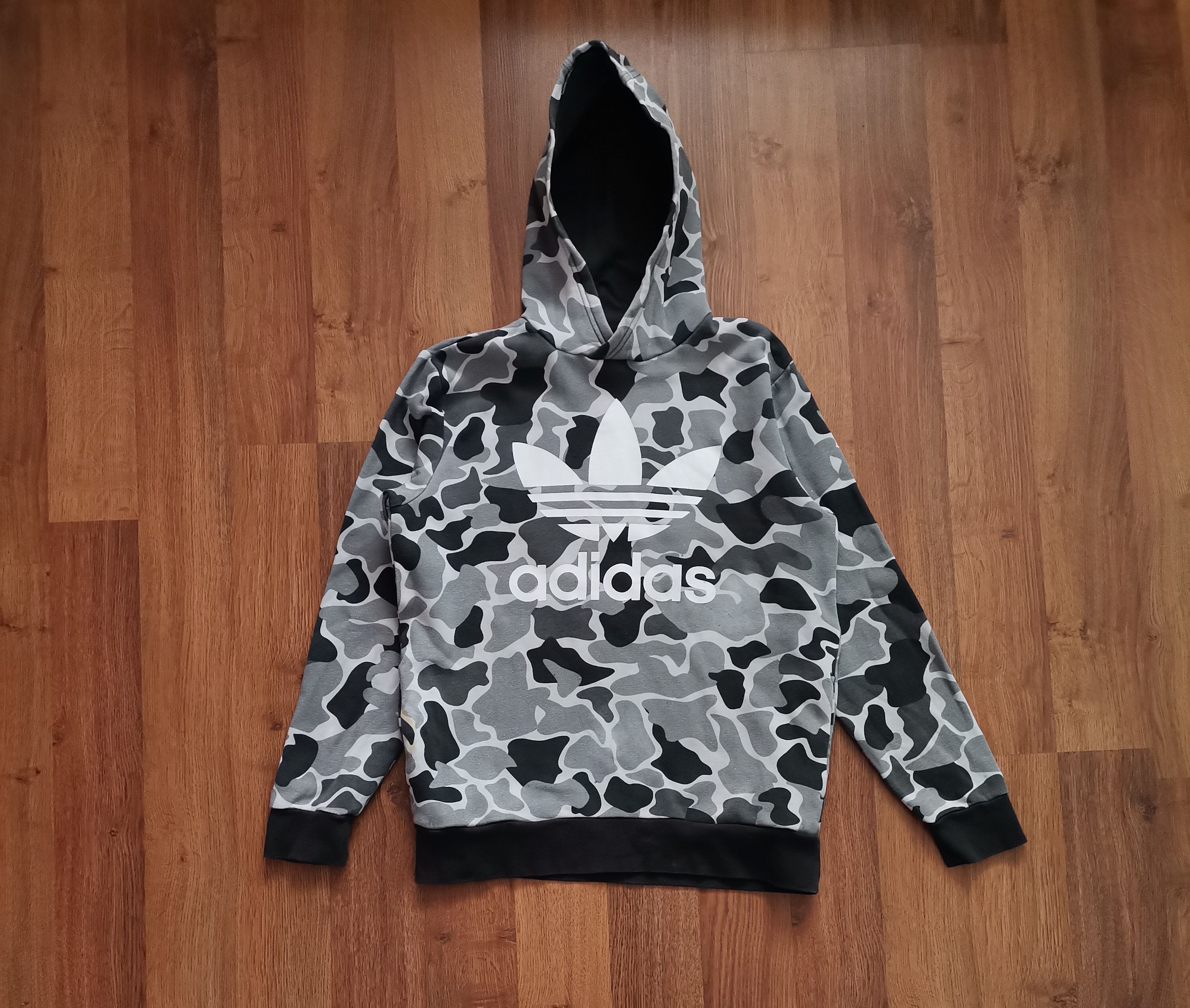 Adidas Adidas Women's Camo Hoodie Size M / US 6-8 / IT 42-44 - 1 Thumbnail