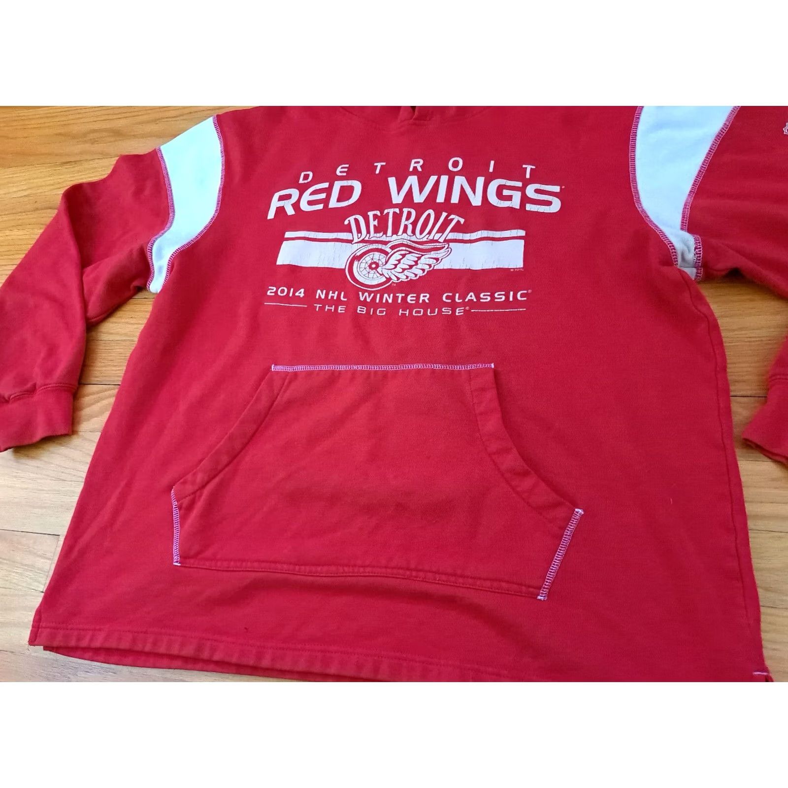 NHL VINTAGE Detroit Red Wings Pullover Hoodie XL Unisex Adults Red 2014 The Big House NHL Shirt/ Hoodie Size US XL / EU 56 / 4 - 3 Thumbnail