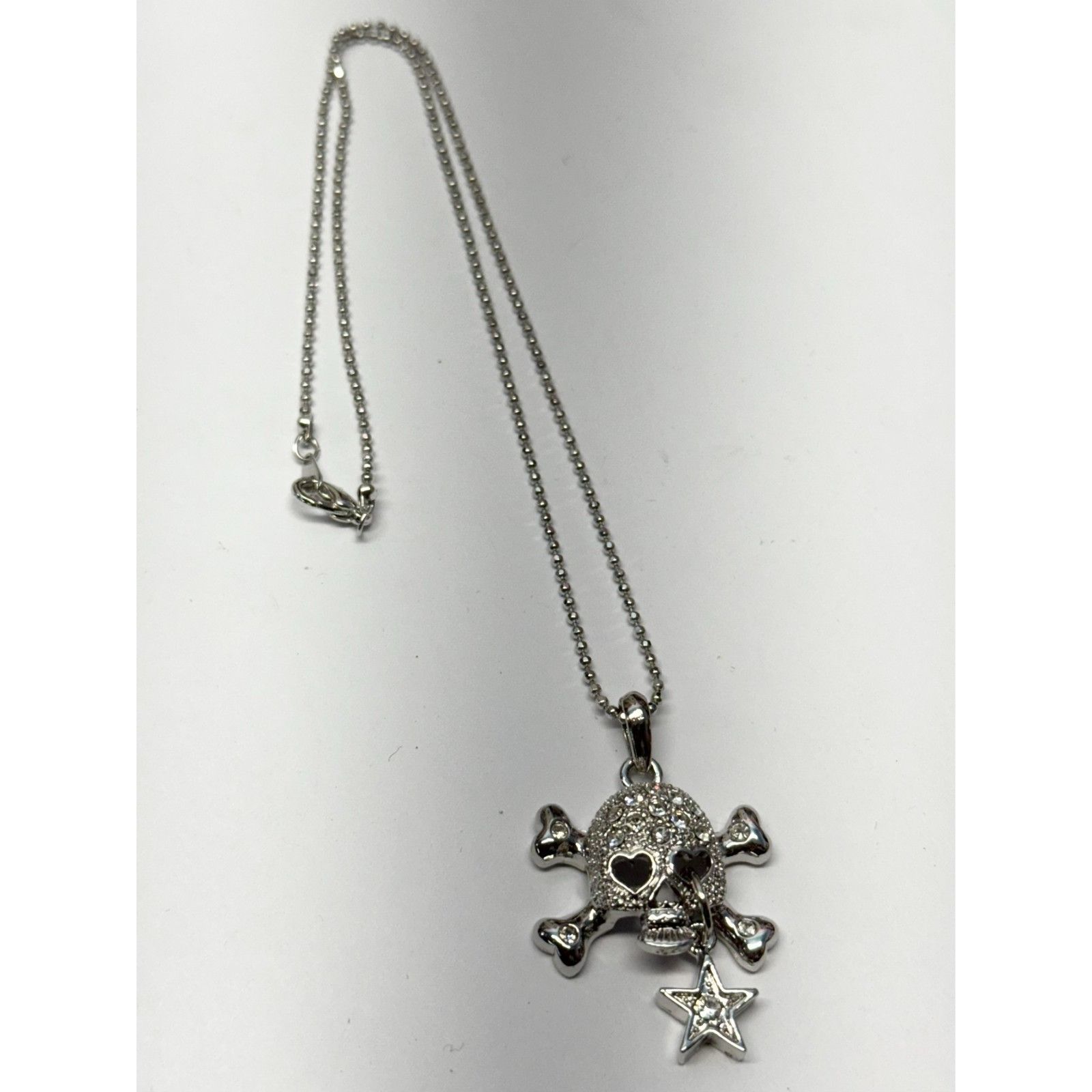 Other Vintage rhinestone skull and bone star charm bead chain neck Size ONE SIZE - 2 Thumbnail