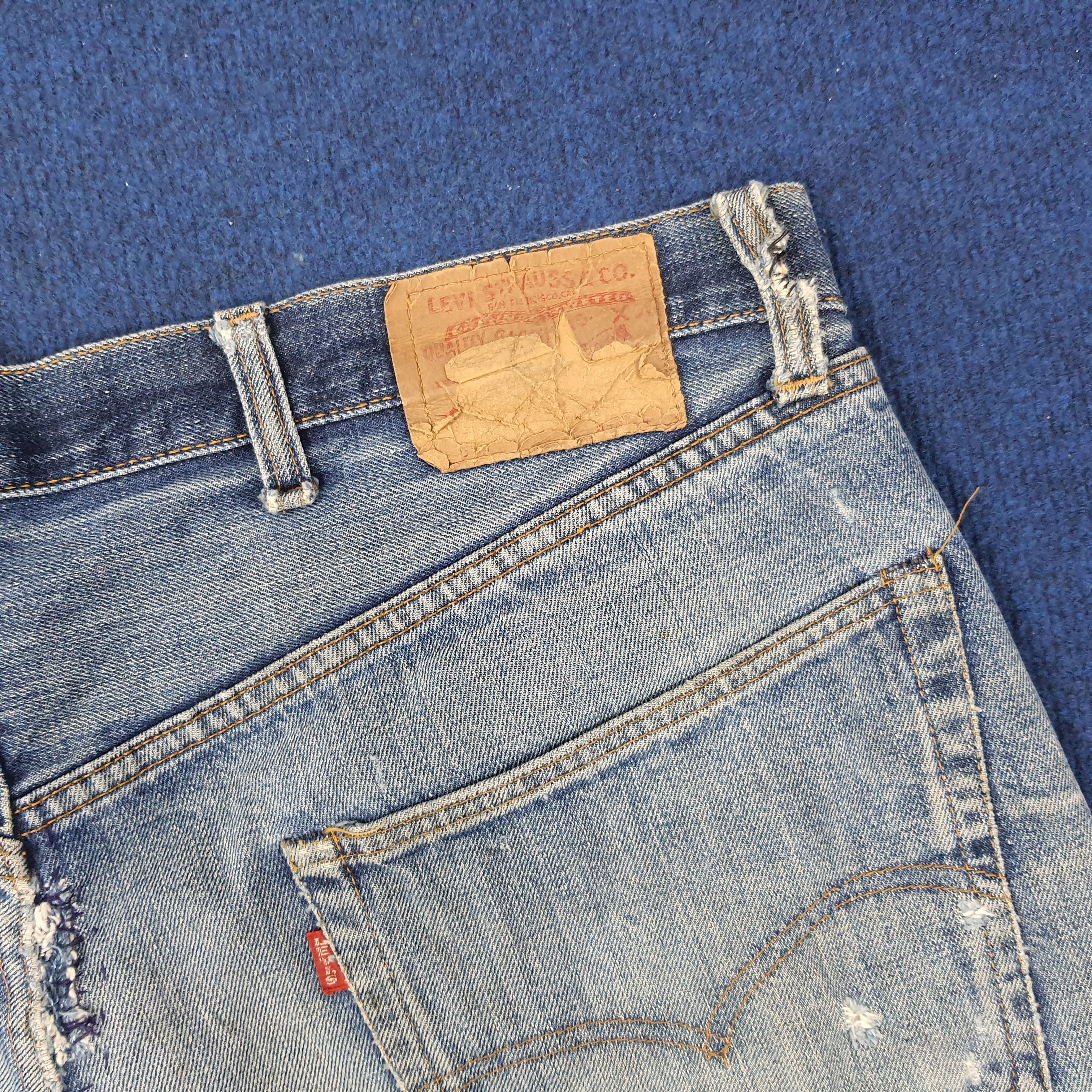 Vintage Levi's Strauss Short Denim Pants C235N31