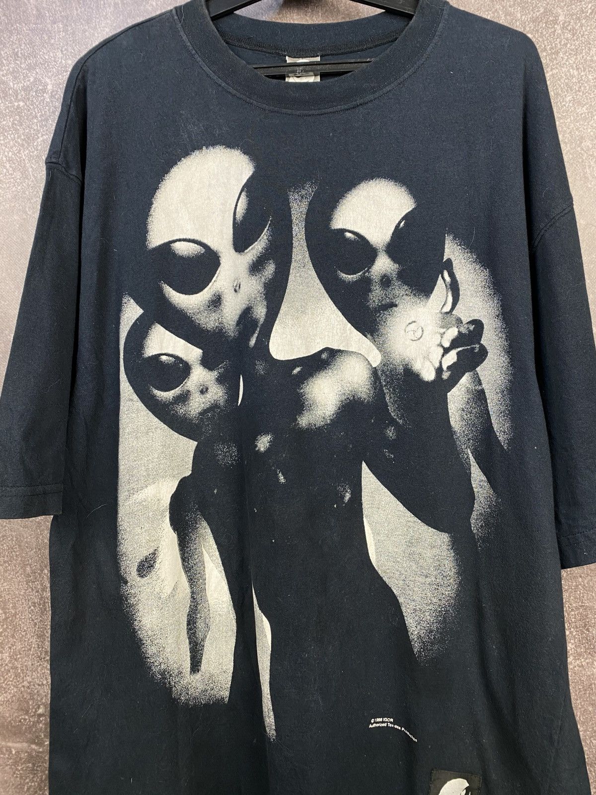 Alien Workshop VTG 1995 IGOR Authorized Tex-ass prod alien movie t-shirt Size US XL / EU 56 / 4 - 2 Thumbnail