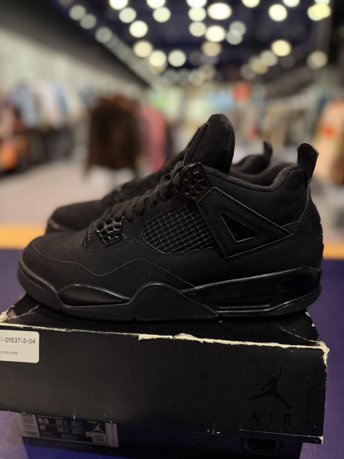 Jordan Brand Jordan Air Jordan 4 Black Cat Low Top Sneaker 2020 Men's 9.5 Size US 9.5 / EU 42-43 - 3 Thumbnail