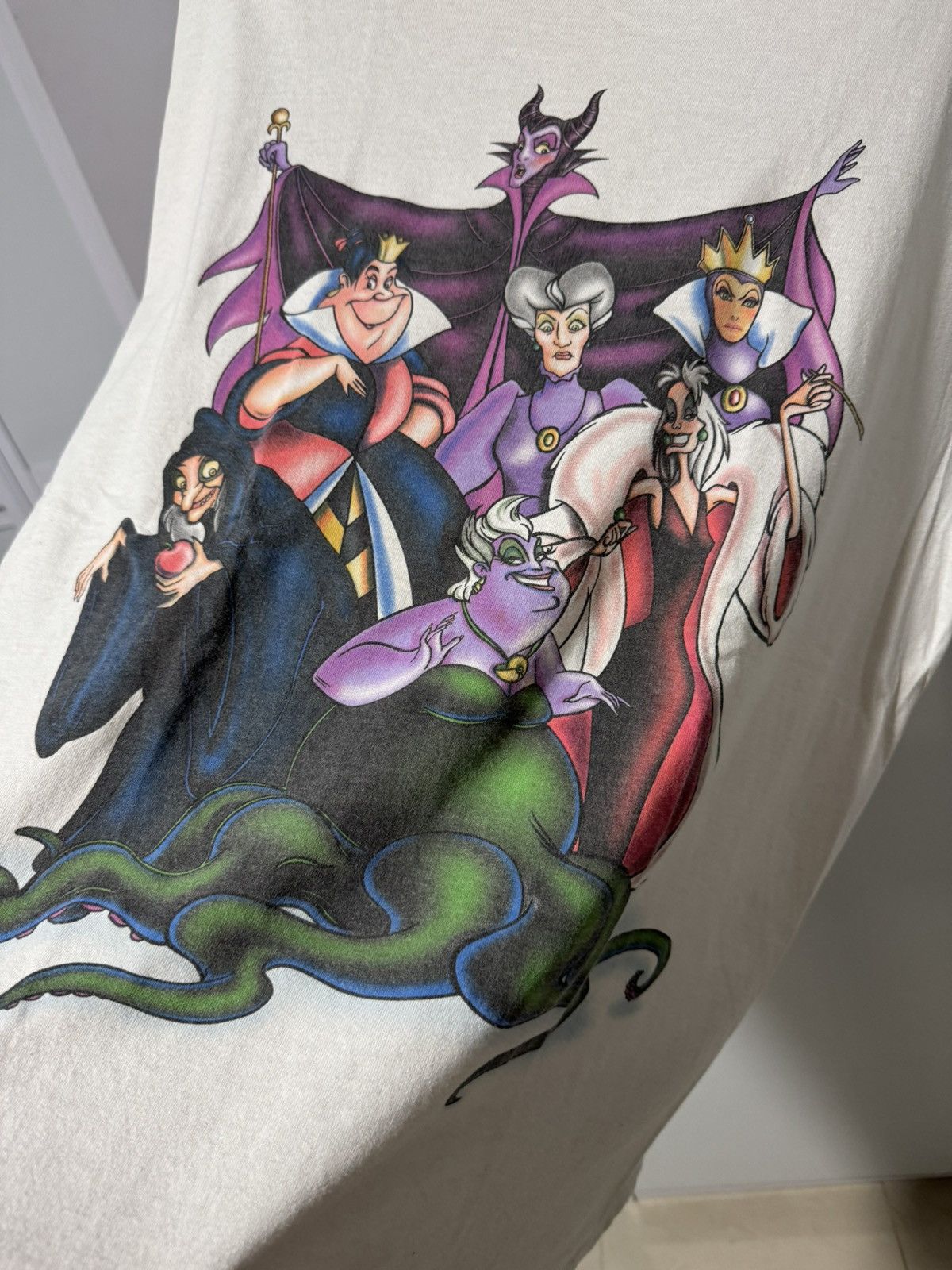 Disney RARE Vintage Disney Villains OSFA Overprint Tshirt Size US XL / EU 56 / 4 - 7 Thumbnail