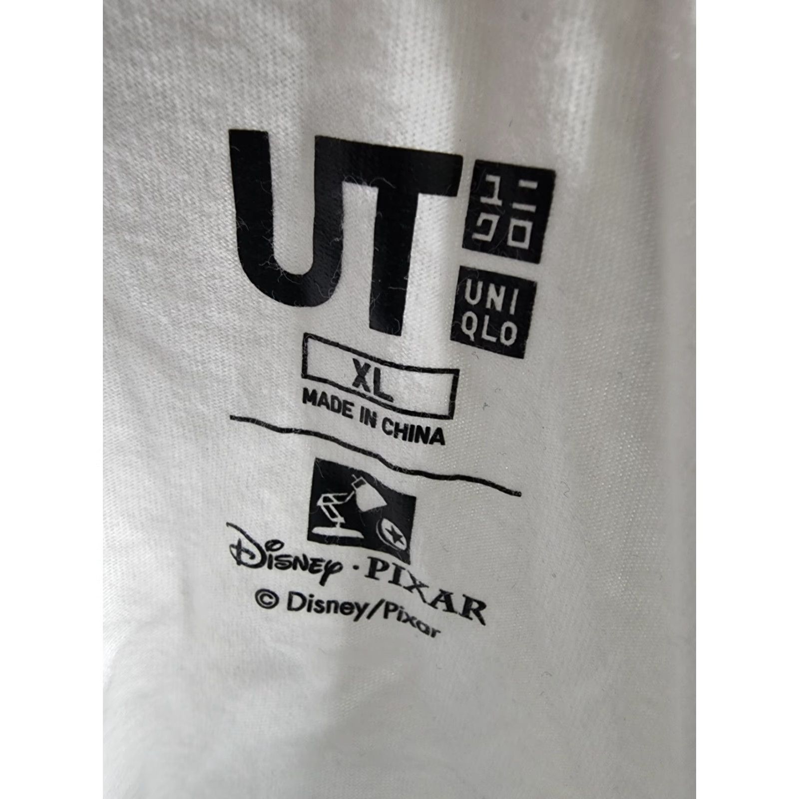 Uniqlo VINTAGE Monster University Confeti Disney Pixar Uniqlo White Graphic T Shirt Mens XL Size US XL / EU 56 / 4 - 3 Thumbnail