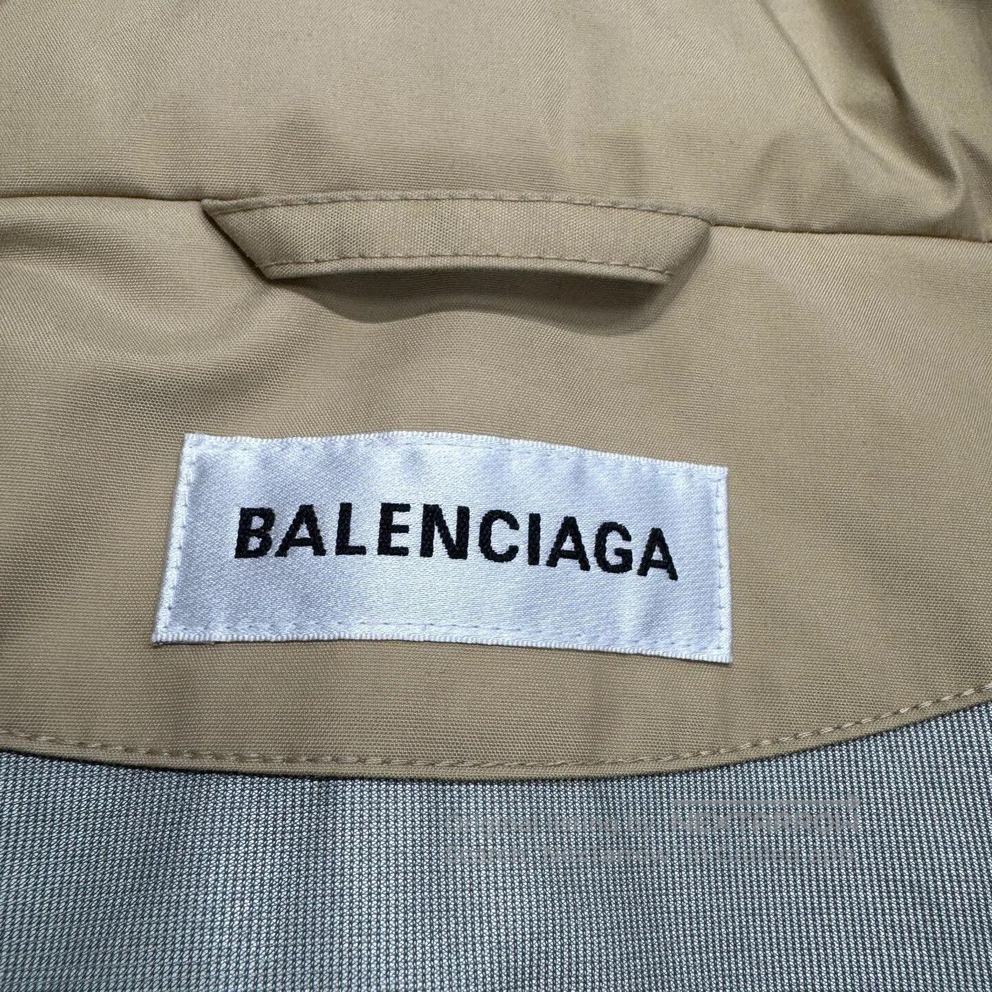 Balenciaga Balenciaga SIZE36 Letter-printed jacket| Size US S / EU 44-46 / 1 - 4 Thumbnail