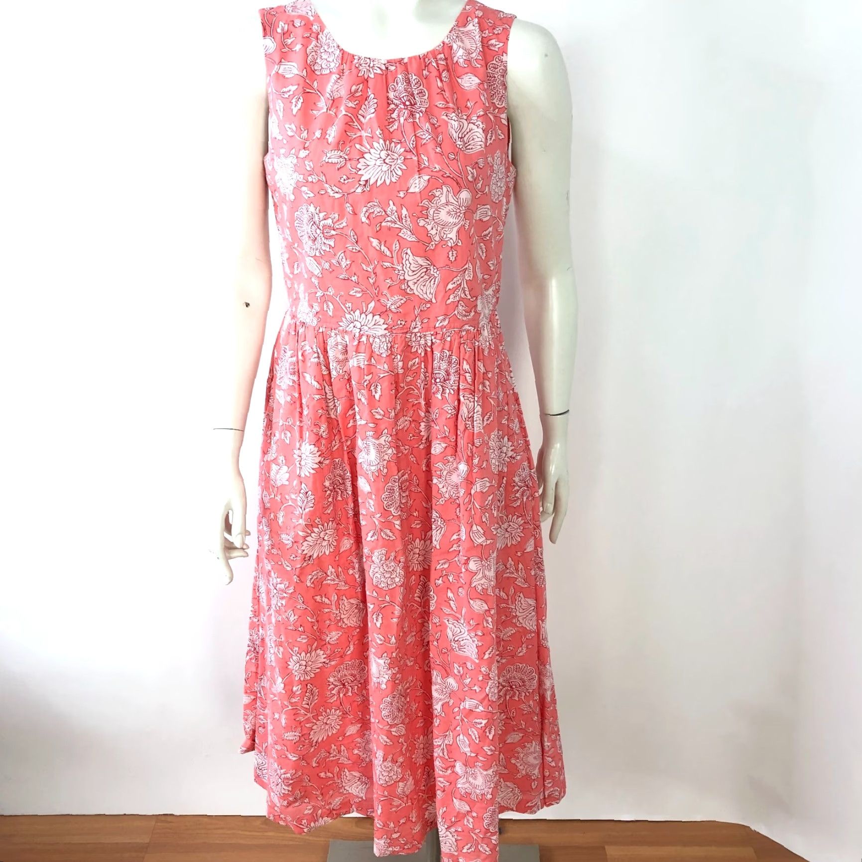J.Crew J.Crew Factory 4 Fit and Flare Midi Dress Pink Floral Sleeveless Casual Party/Cocktail Womens Midi Dress Size S / US 4 / IT 40 - 2 Thumbnail